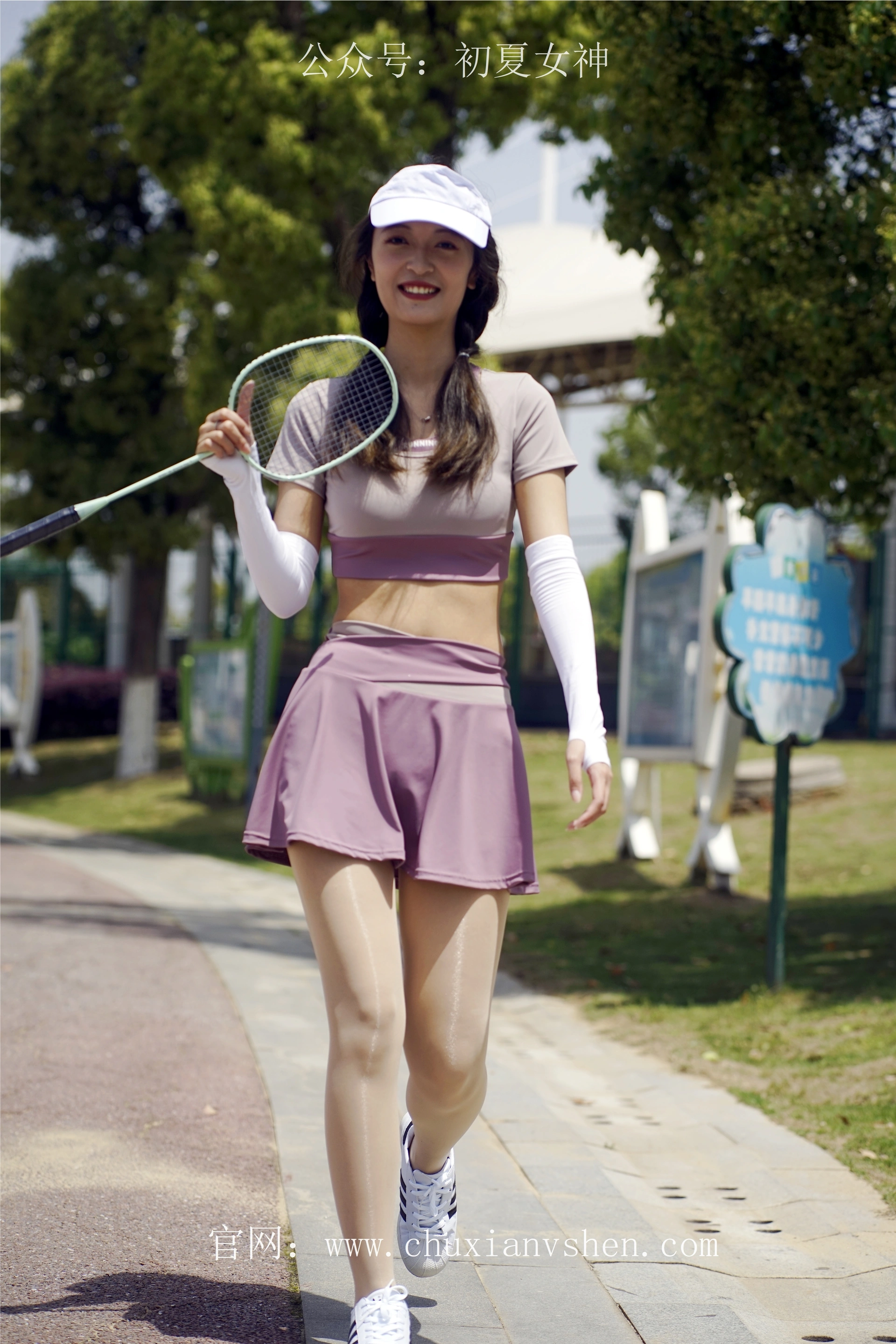初夏女神 NO.069 依依 邻家女孩-运动篇[131P+1V／4.62GB]