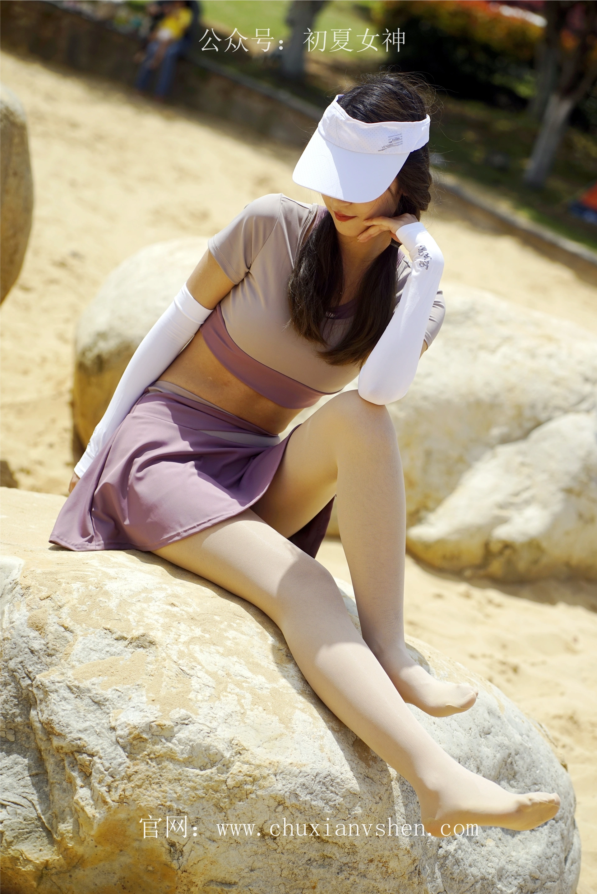 初夏女神 NO.069 依依 邻家女孩-运动篇[131P+1V／4.62GB]