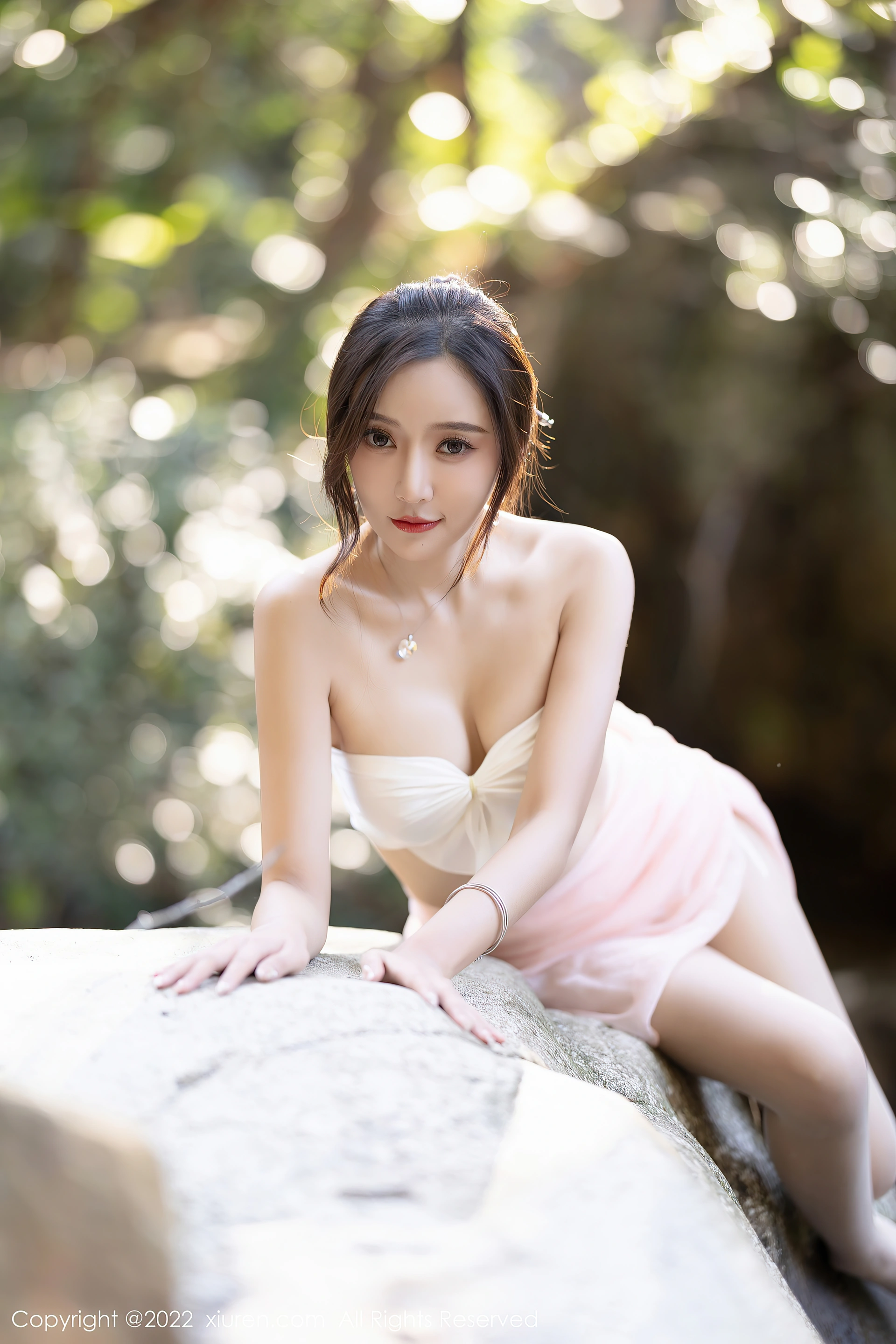 XiuRen秀人网 2022.01.25 No.4511 王馨瑶yanni 性感美腿[62+1P 605MB]