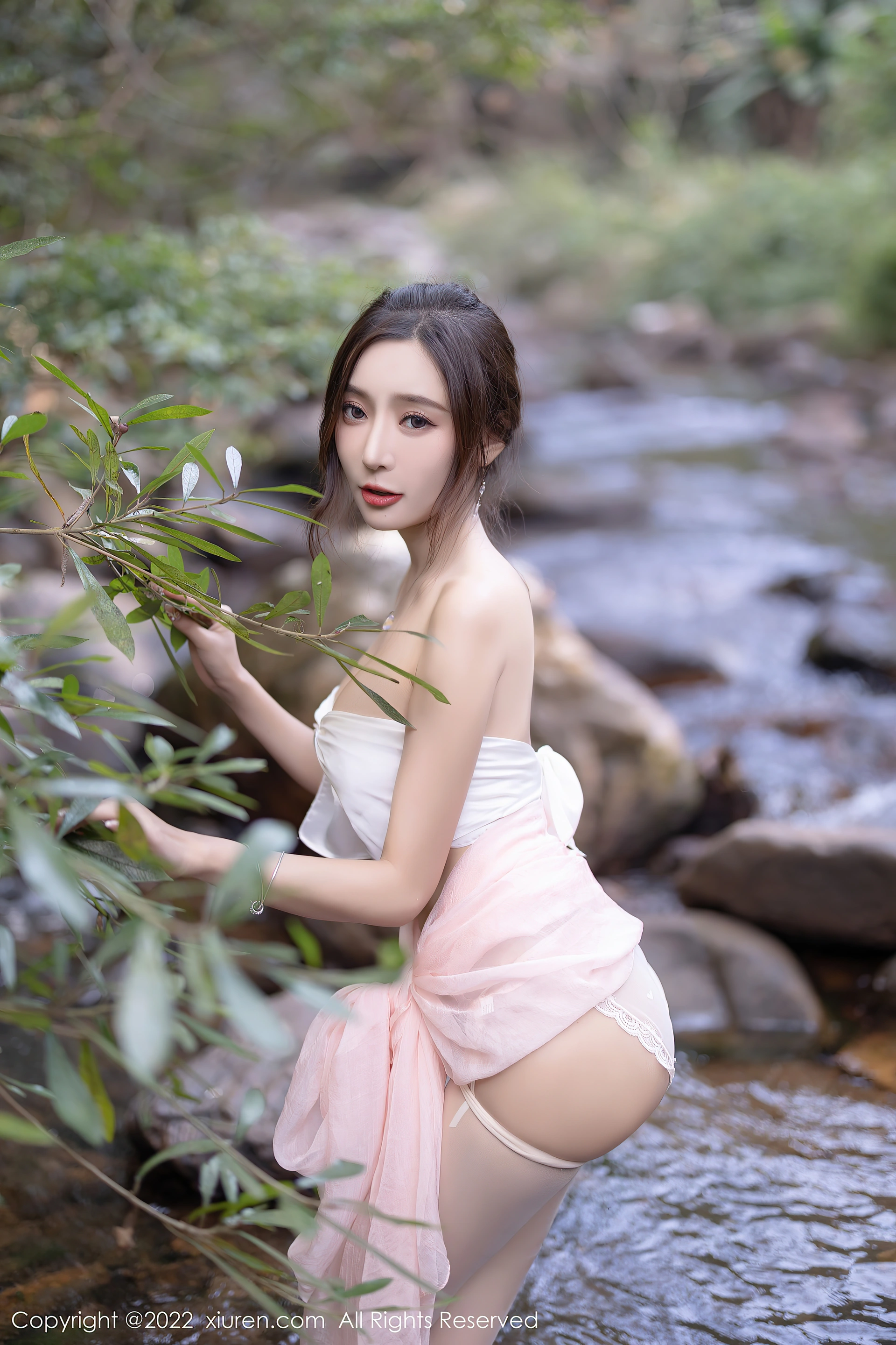 XiuRen秀人网 2022.01.25 No.4511 王馨瑶yanni 性感美腿[62+1P 605MB]