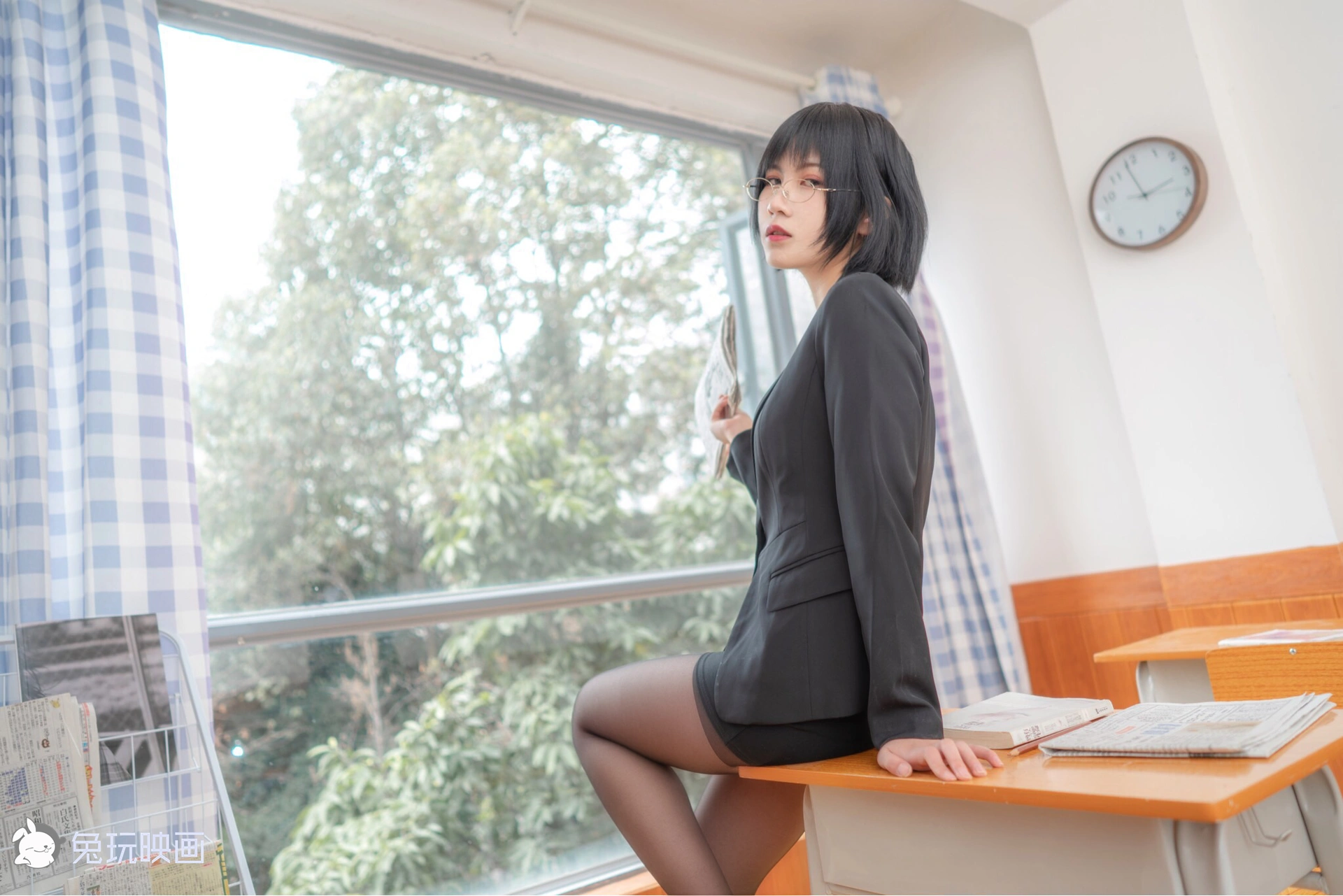 C02.003 短发也可以很性感 [53P-63MB]