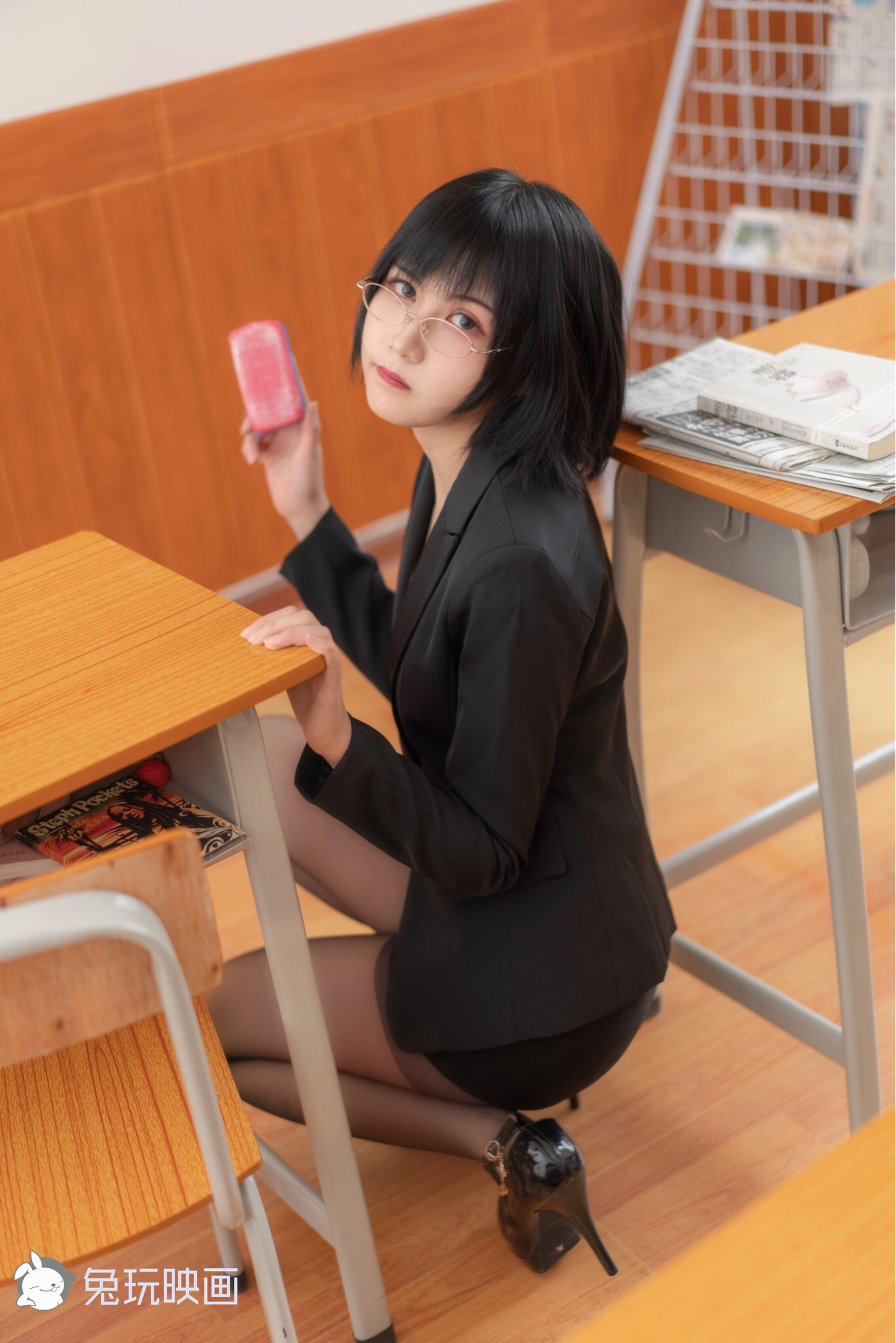 C02.003 短发也可以很性感 [53P-63MB]