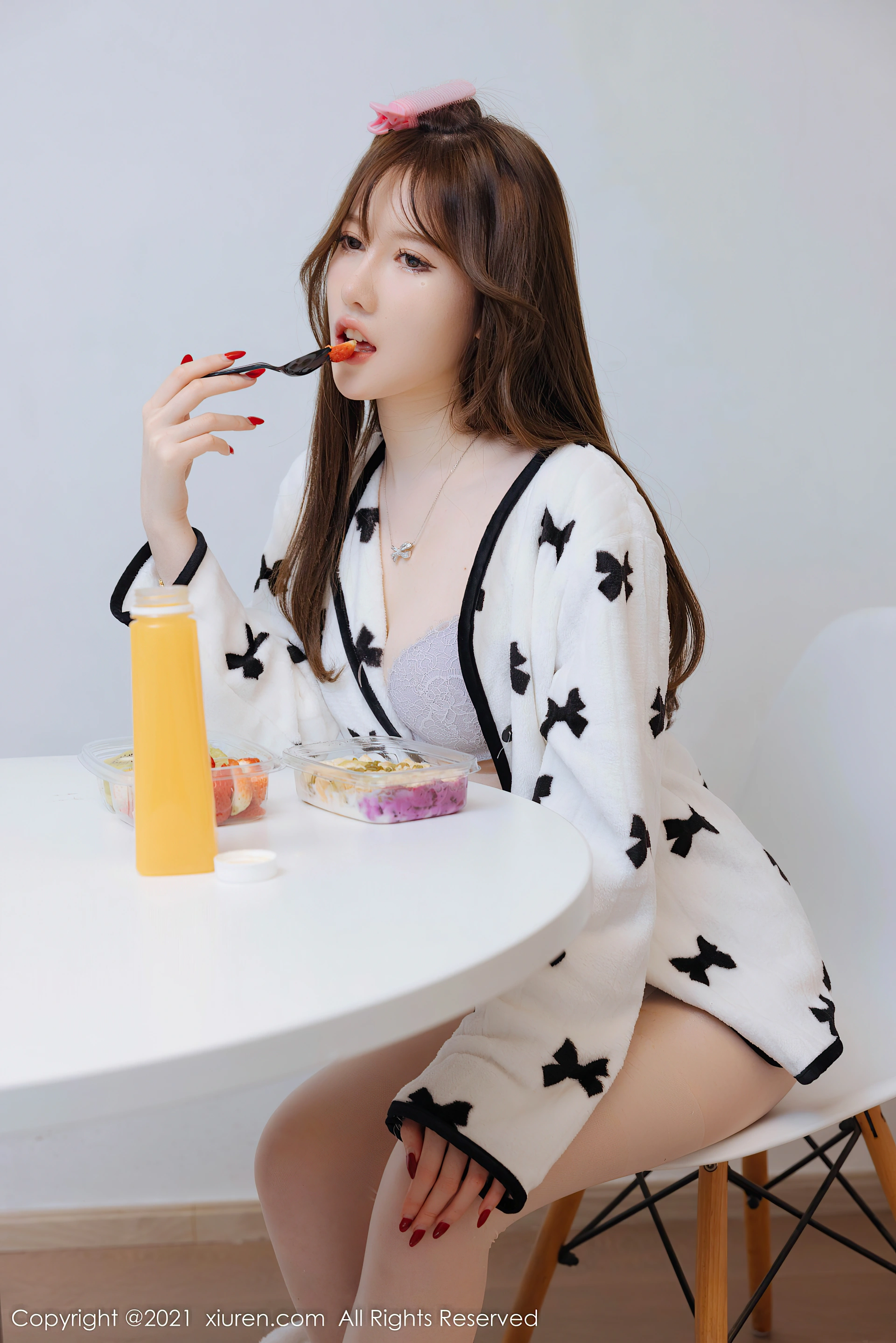 XiuRen秀人网 2021.12.21 No.4365 美桃酱 清纯甜美[81+1P 763MB]