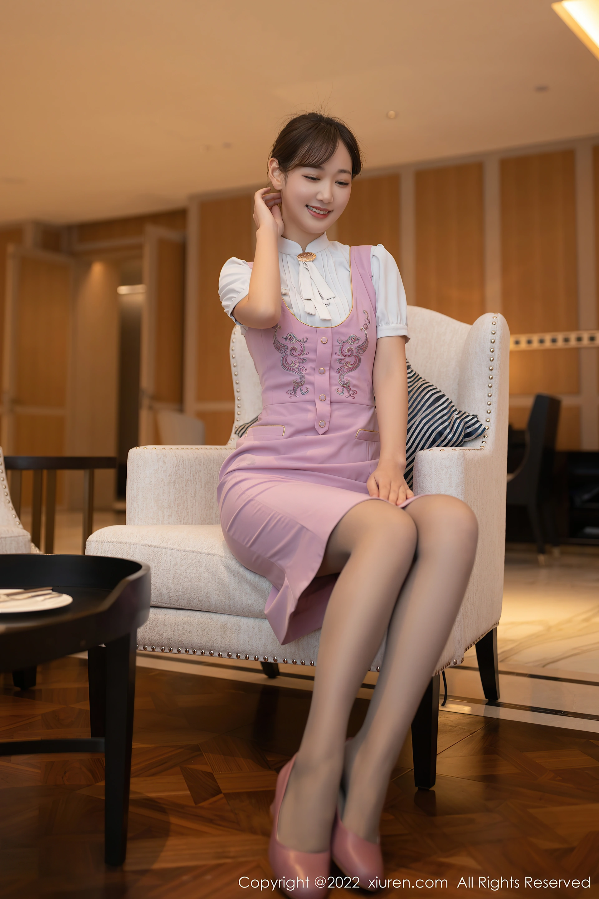 XiuRen秀人网 2022.02.28 No.4647 唐安琪 制服美腿[86+1P 825MB]
