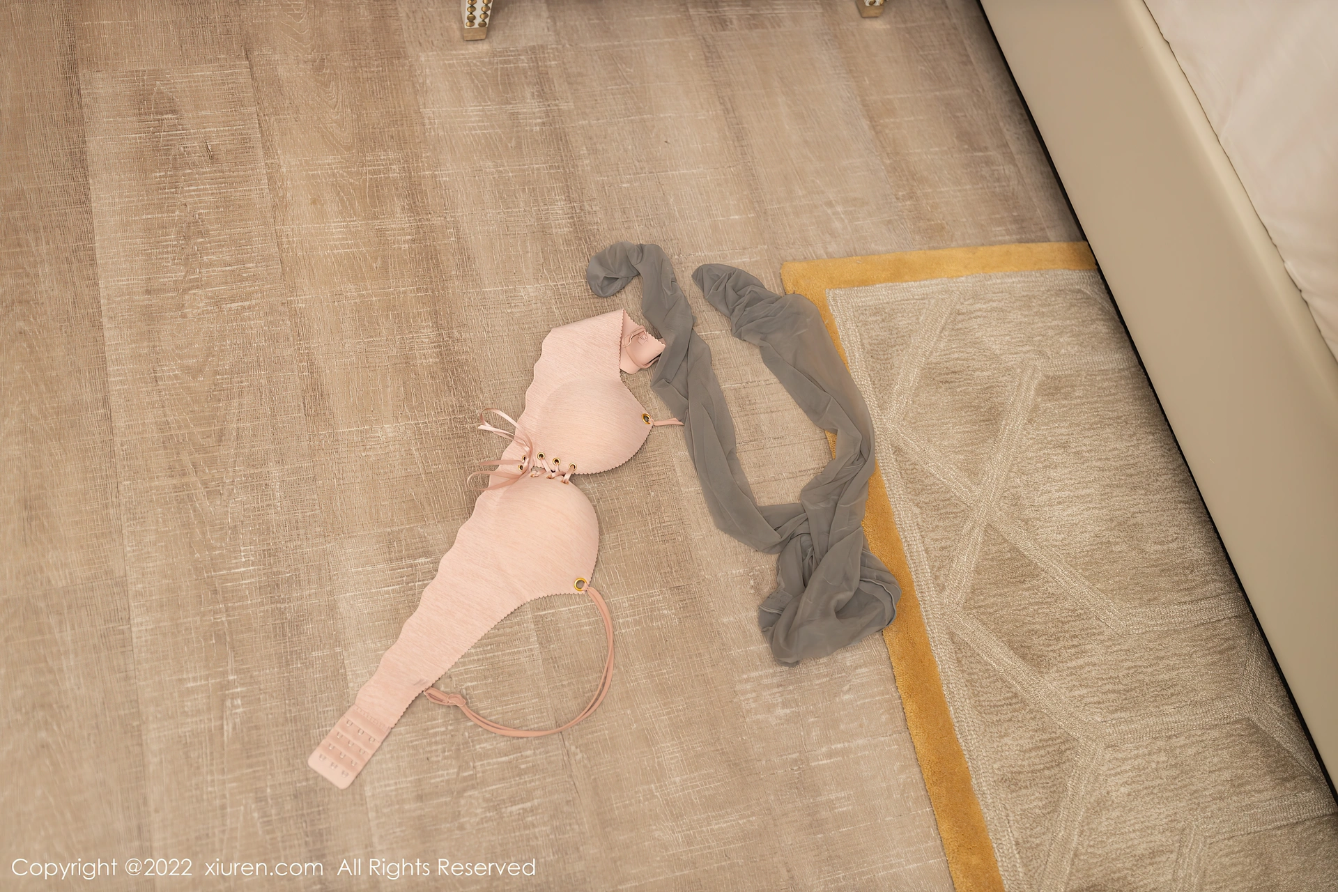 XiuRen秀人网 2022.02.28 No.4647 唐安琪 制服美腿[86+1P 825MB]