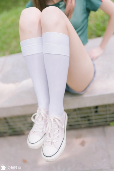C18.006 夏天的热裤 [40P-31MB]