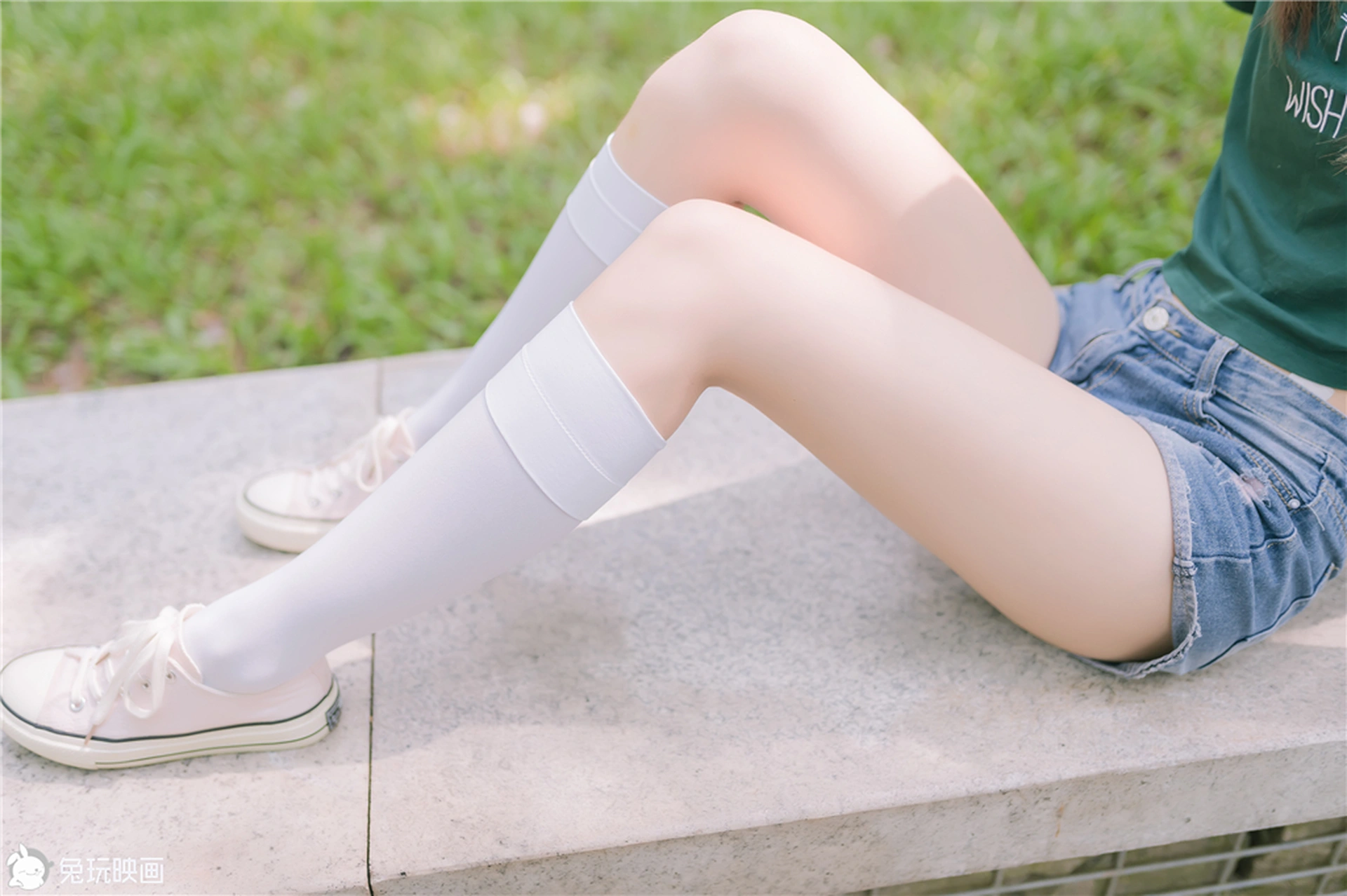 C18.006 夏天的热裤 [40P-31MB]