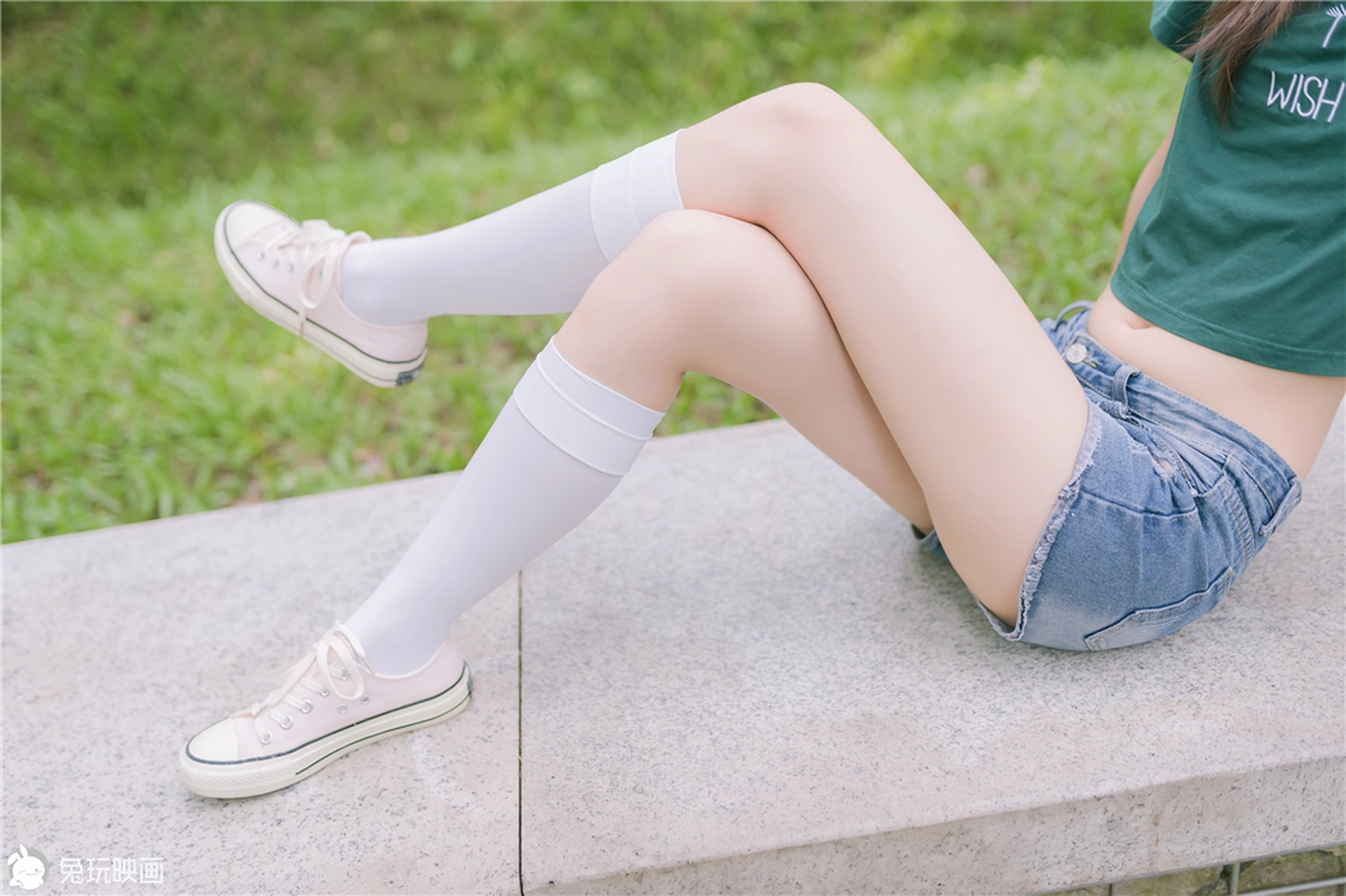 C18.006 夏天的热裤 [40P-31MB]