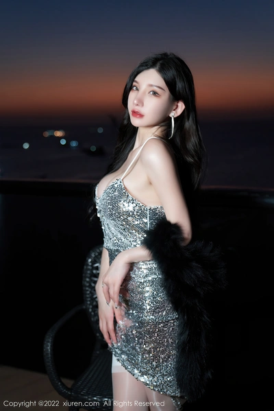 XiuRen秀人网 2021.11.12 No.4211 周于希Sandy 丝袜美胸[82+1P 717MB]