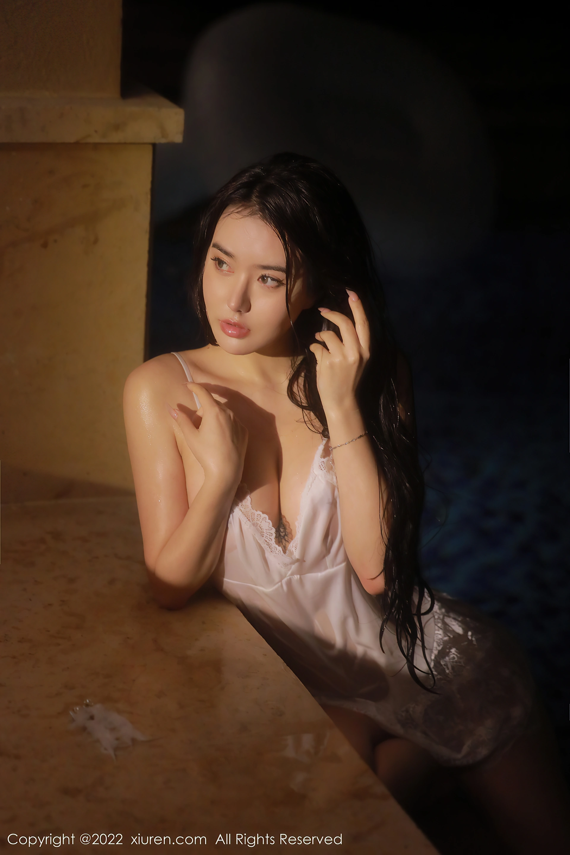 XiuRen秀人网 2022.01.24 No.4504 玛鲁娜Manuela 三亚旅拍[62+1P 554MB]