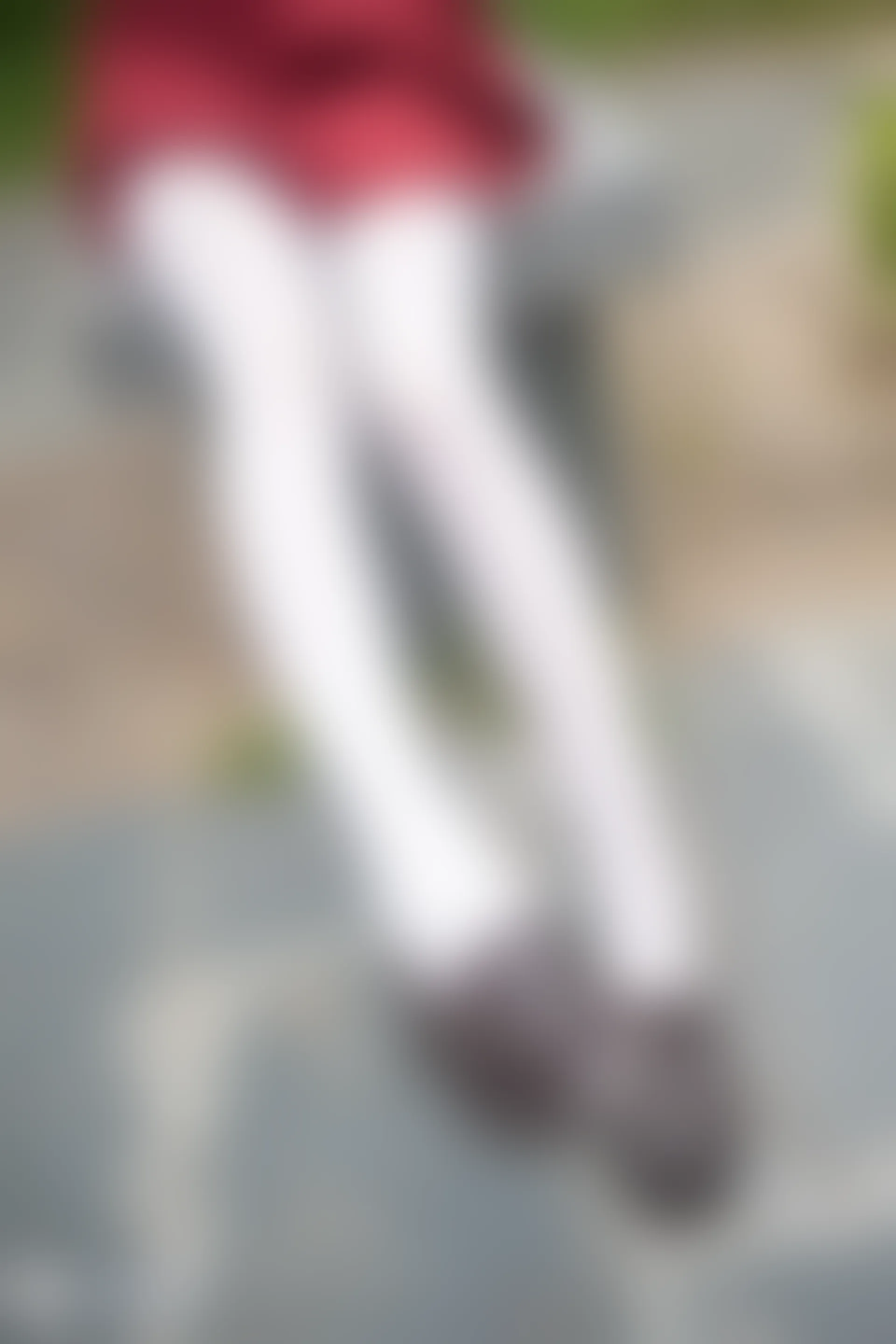 C10.004 萝莉的红裙 [40P-96MB]