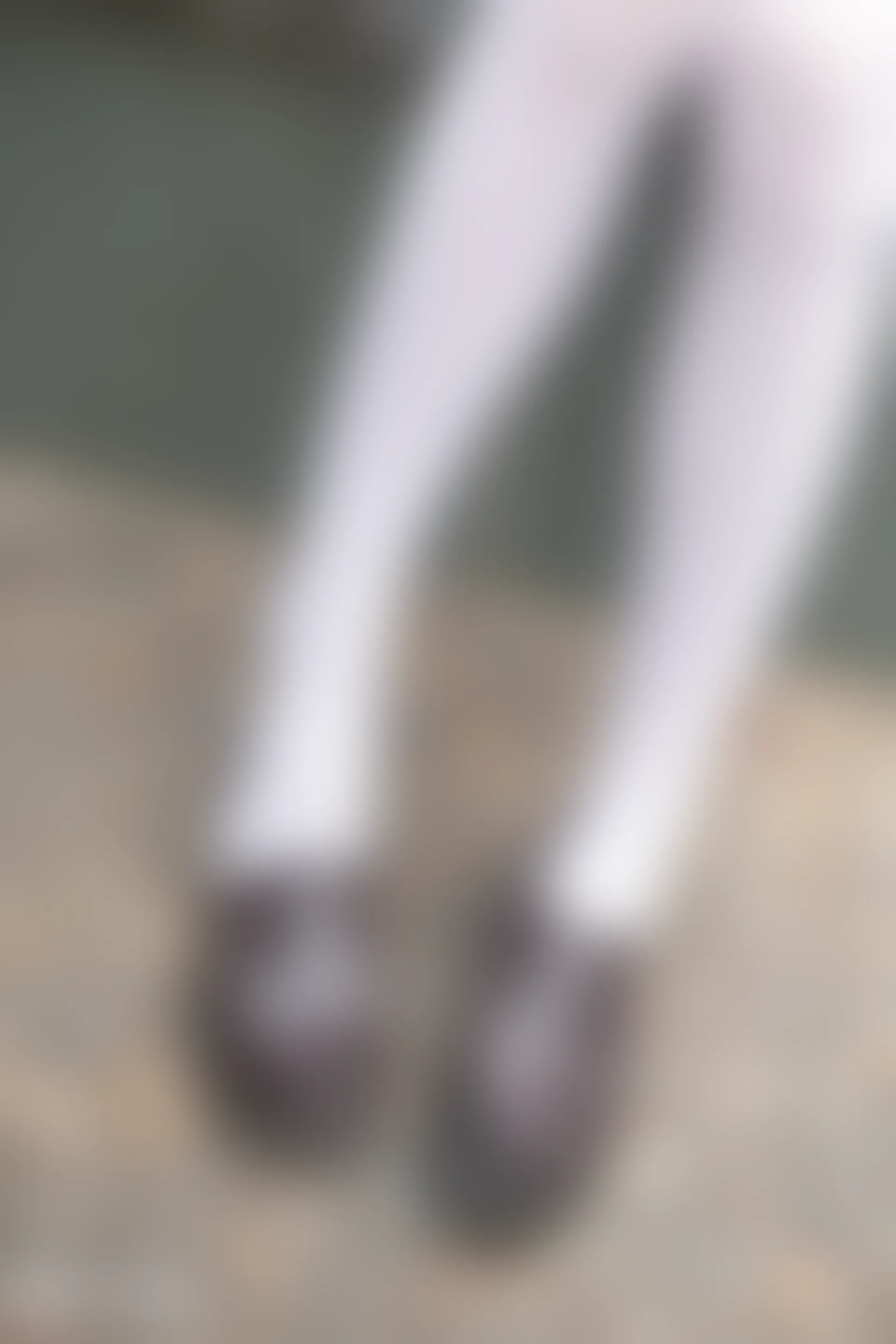 C10.004 萝莉的红裙 [40P-96MB]