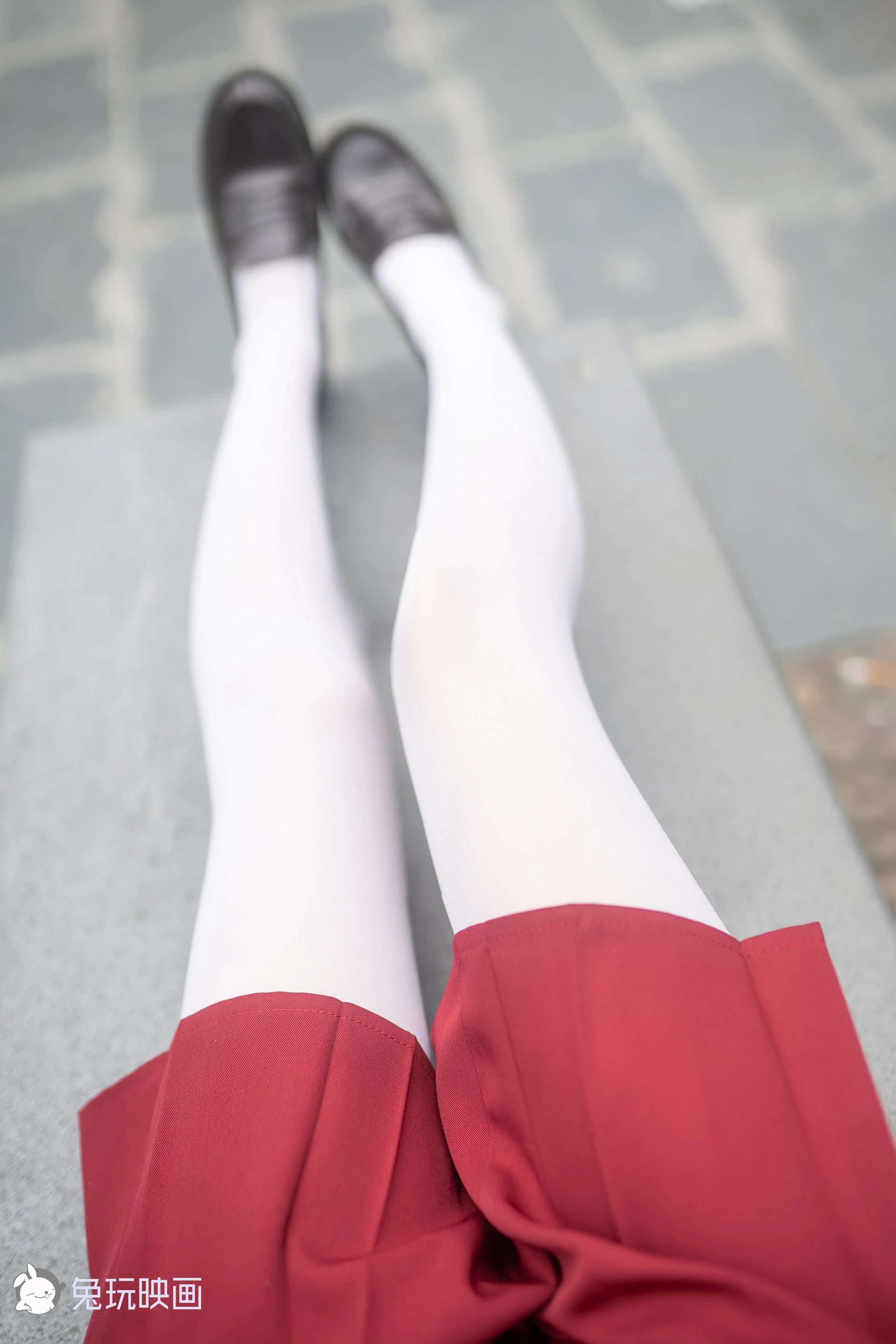 C10.004 萝莉的红裙 [40P-96MB]