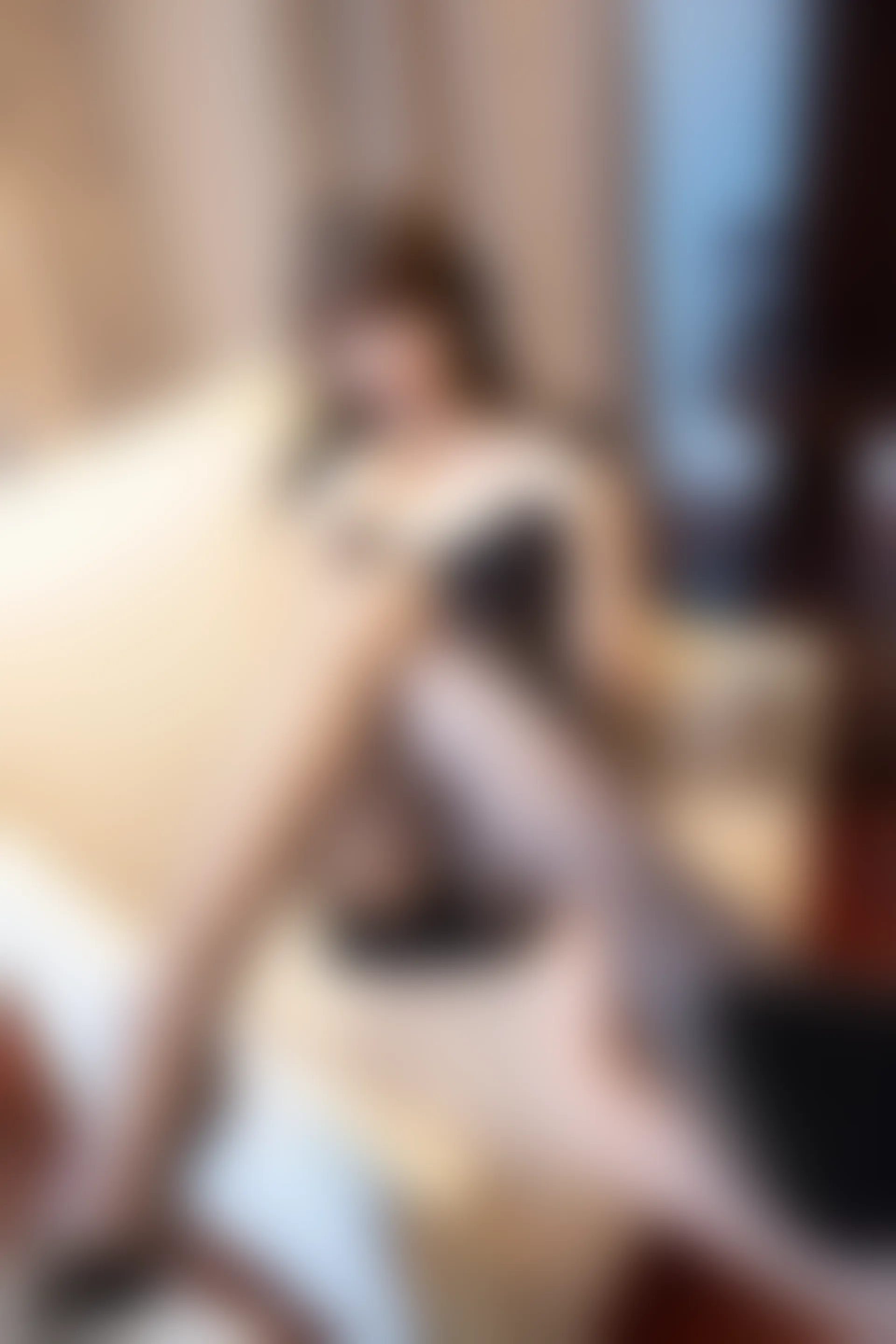 XiuRen秀人网 2022.02.28 No.4646 芝芝Booty 美腿御姐[78+1P 634MB]