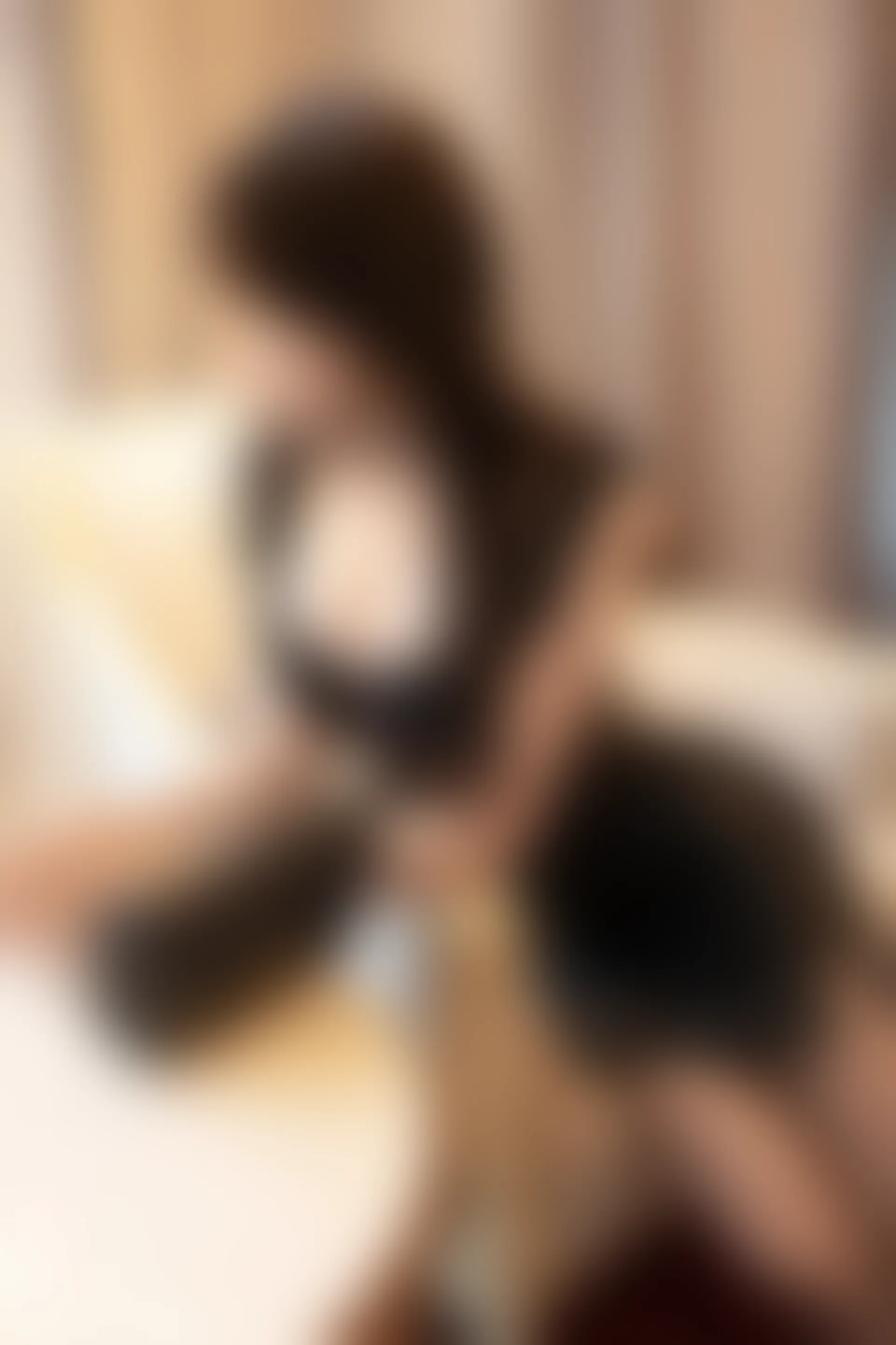 XiuRen秀人网 2022.02.28 No.4646 芝芝Booty 美腿御姐[78+1P 634MB]