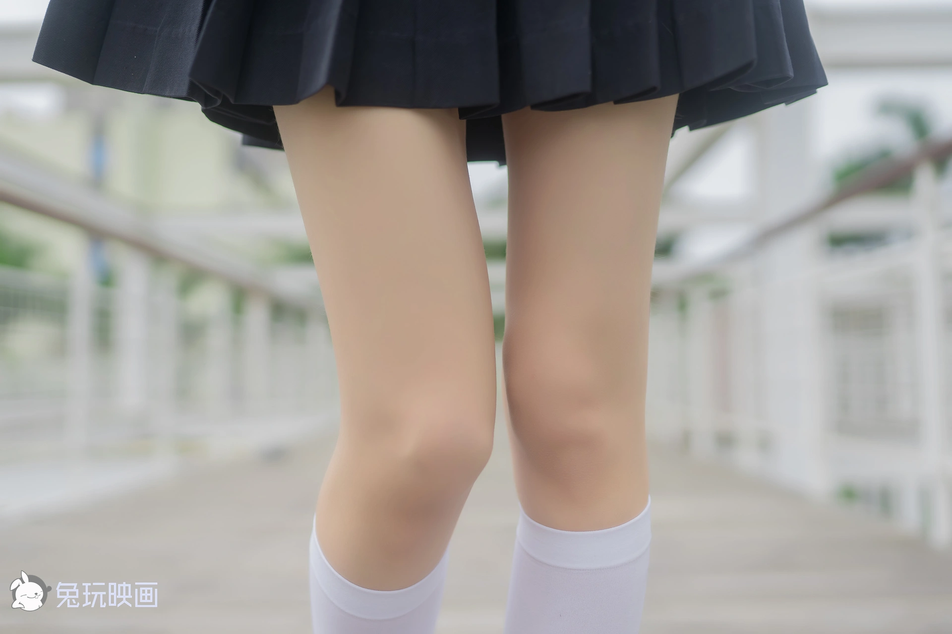 C11.007 阴天里的白丝 [40P-86MB]
