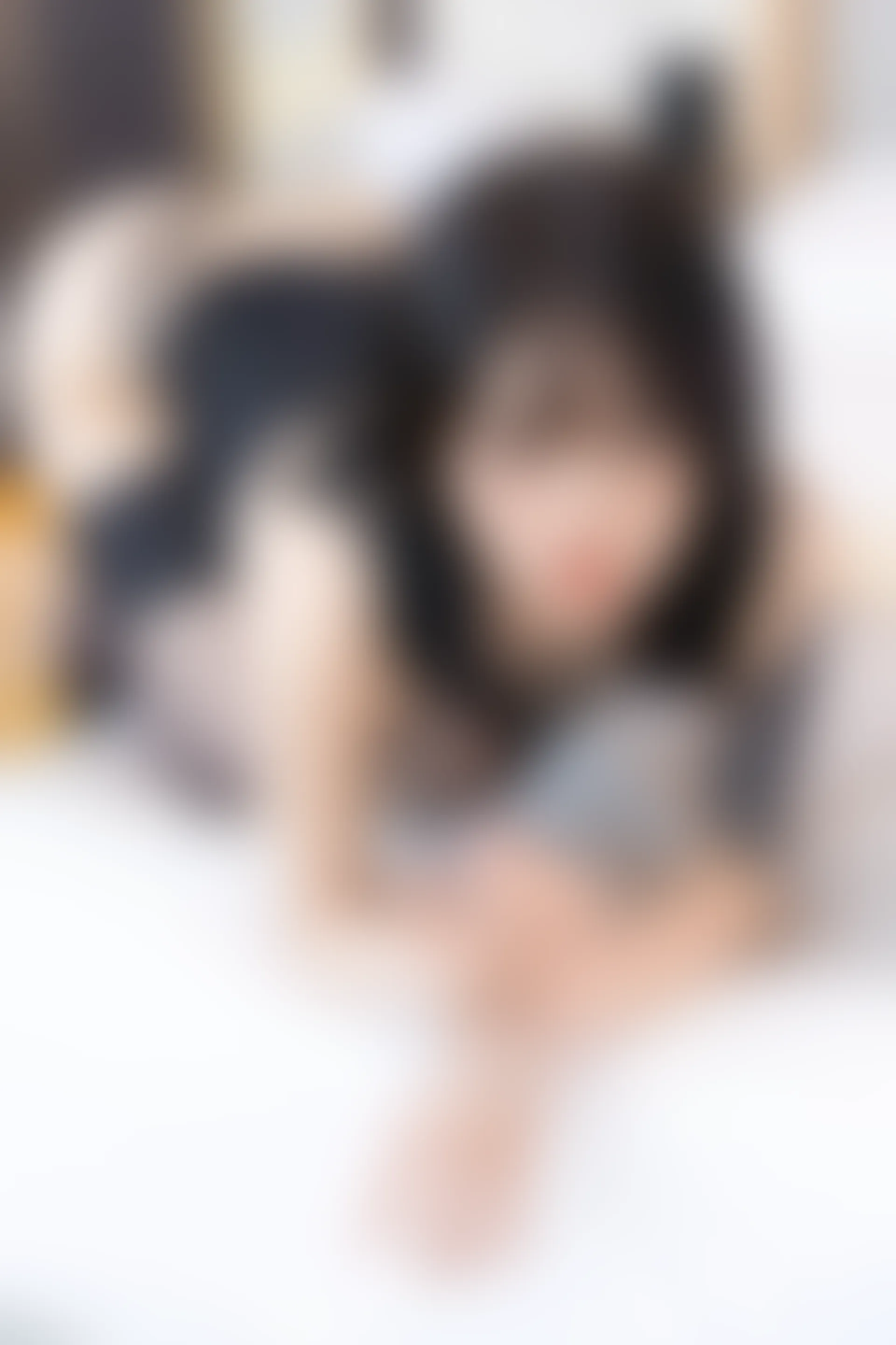 XiuRen秀人网 2022.03.10 No.4700 奶瓶. 黑丝美腿[75+1P 737MB]