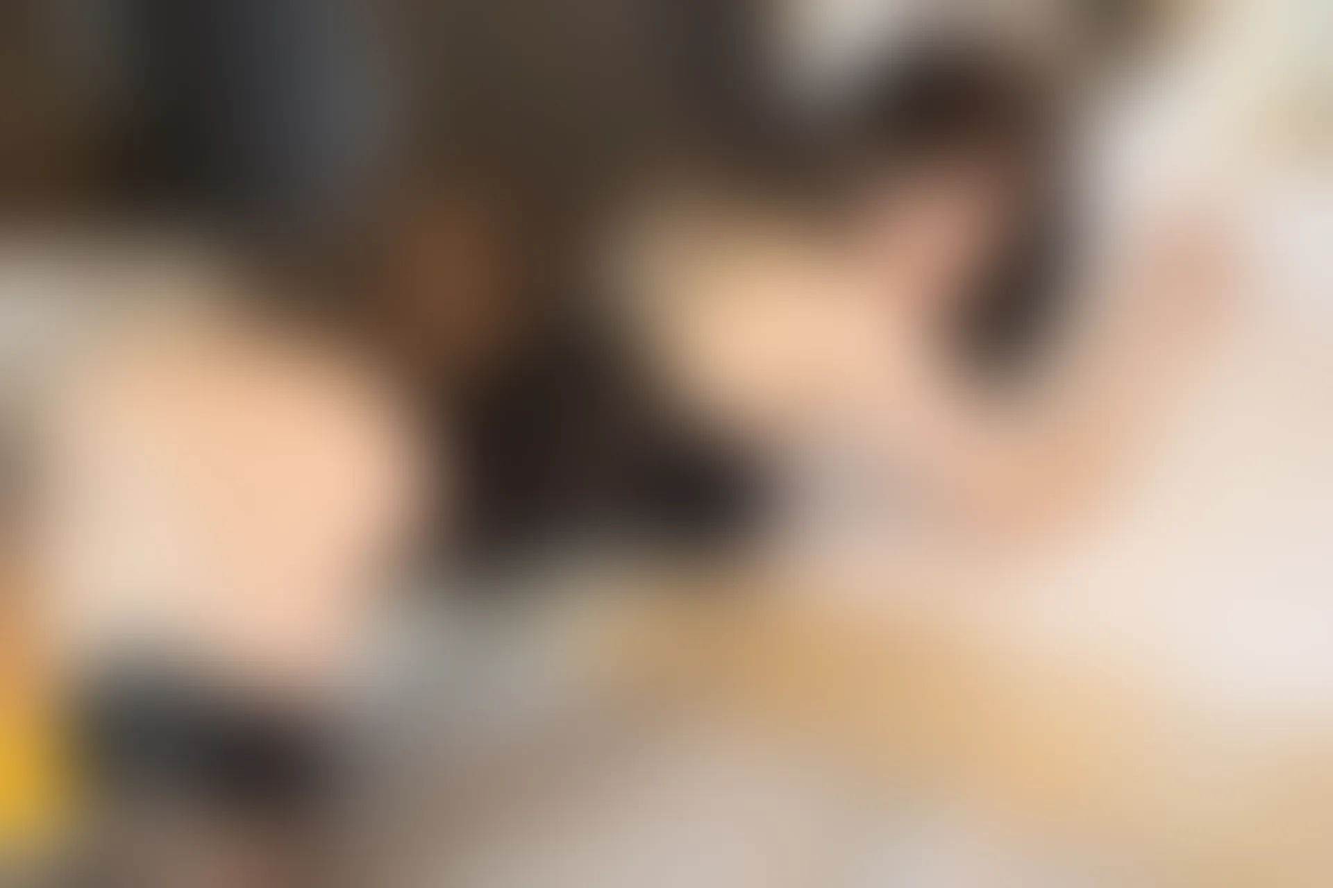 XiuRen秀人网 2022.03.10 No.4700 奶瓶. 黑丝美腿[75+1P 737MB]