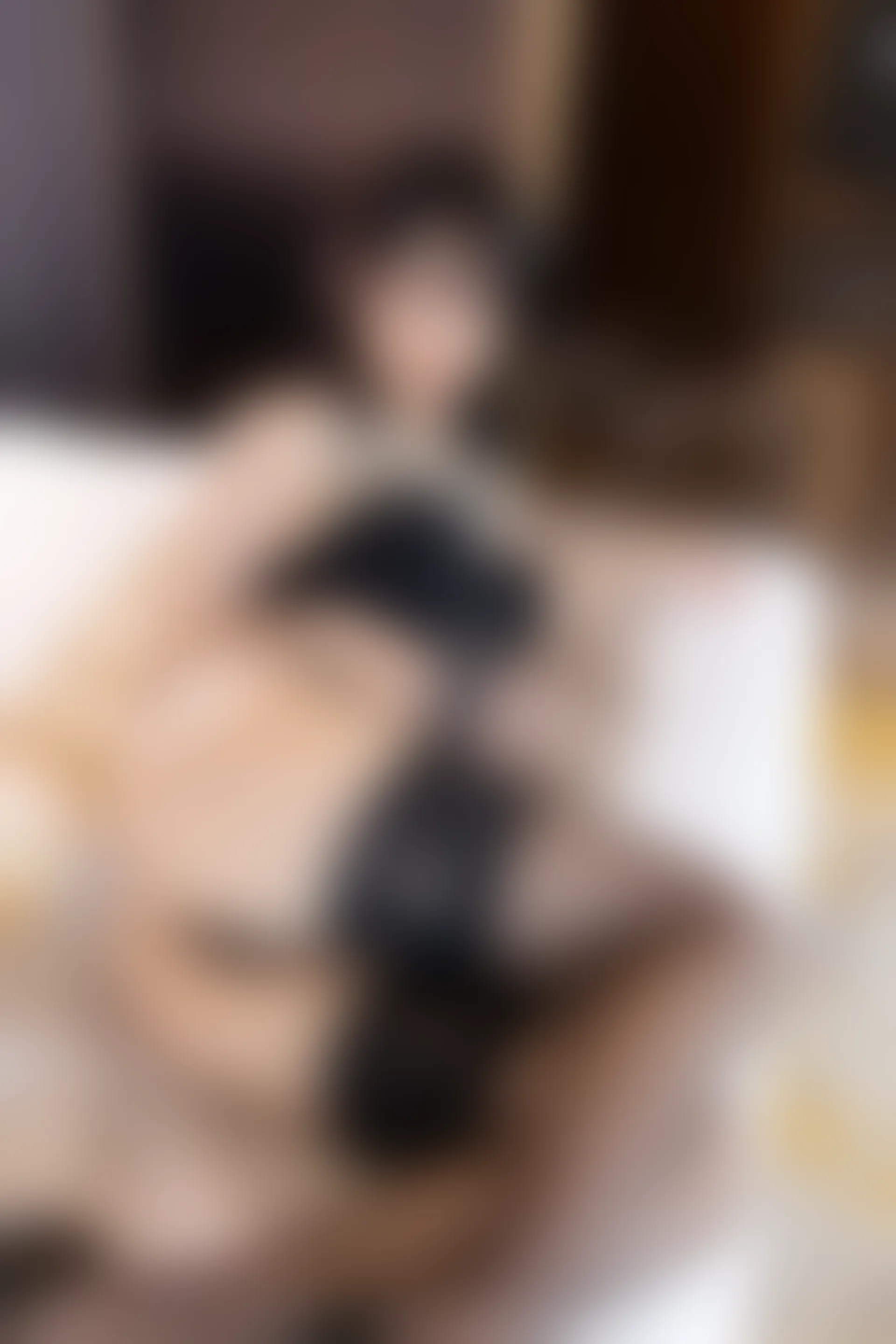 XiuRen秀人网 2022.03.10 No.4700 奶瓶. 黑丝美腿[75+1P 737MB]