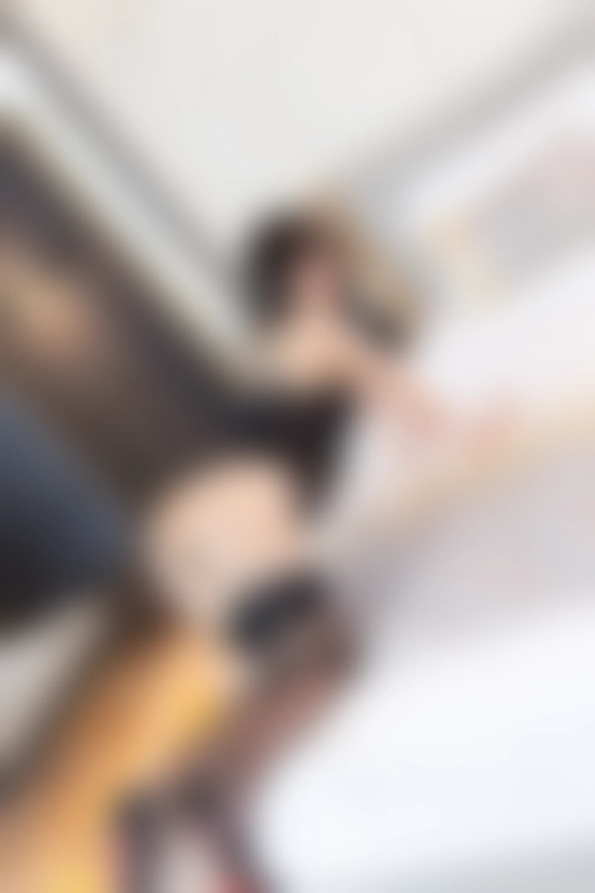 XiuRen秀人网 2022.03.10 No.4700 奶瓶. 黑丝美腿[75+1P 737MB]