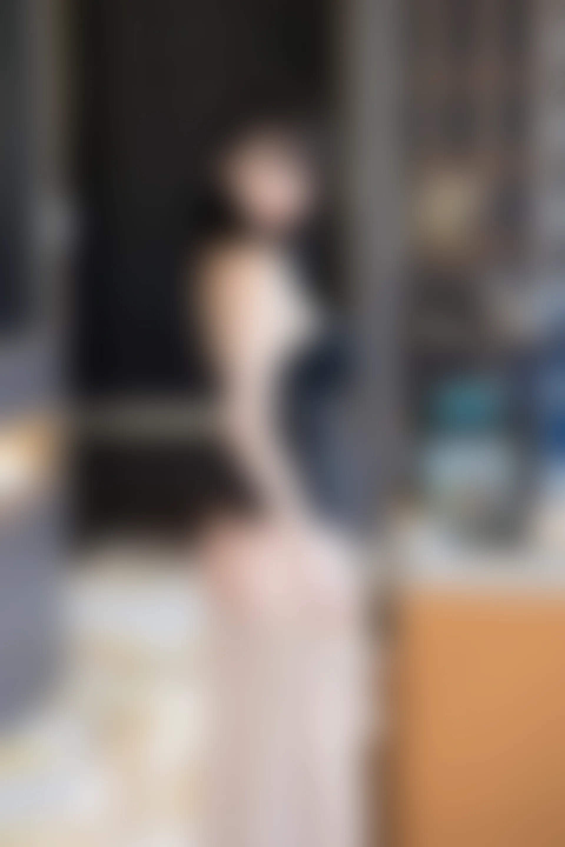 XiuRen秀人网 2022.03.10 No.4700 奶瓶. 黑丝美腿[75+1P 737MB]