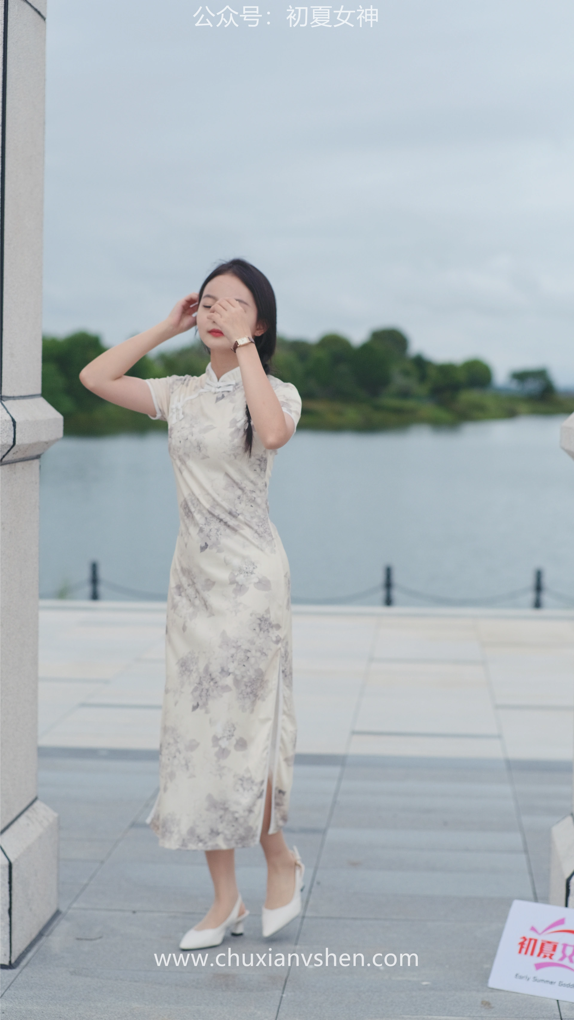 初夏女神 NO.049 双双 旗袍少女[203P+1V／6.58GB]