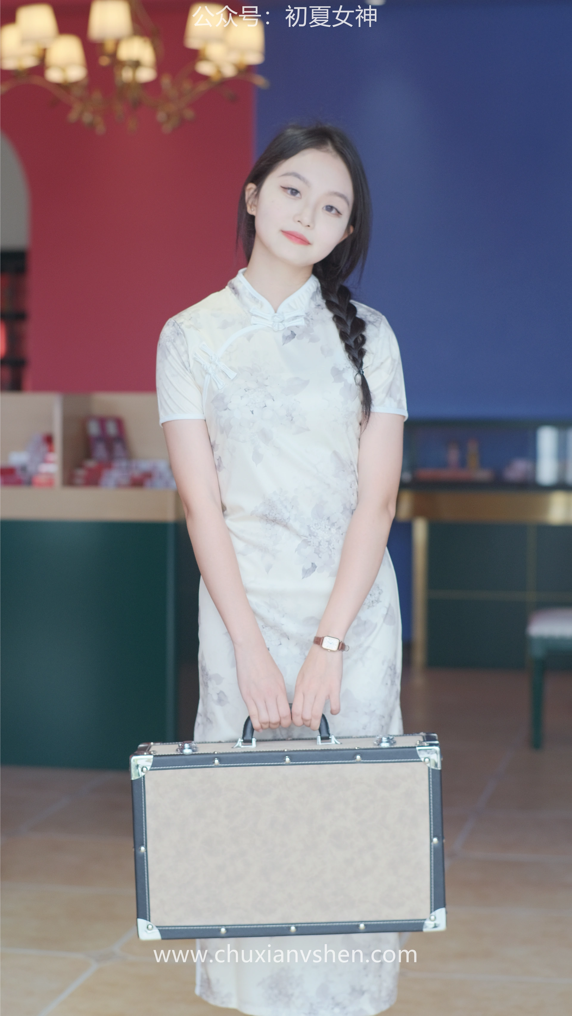 初夏女神 NO.049 双双 旗袍少女[203P+1V／6.58GB]