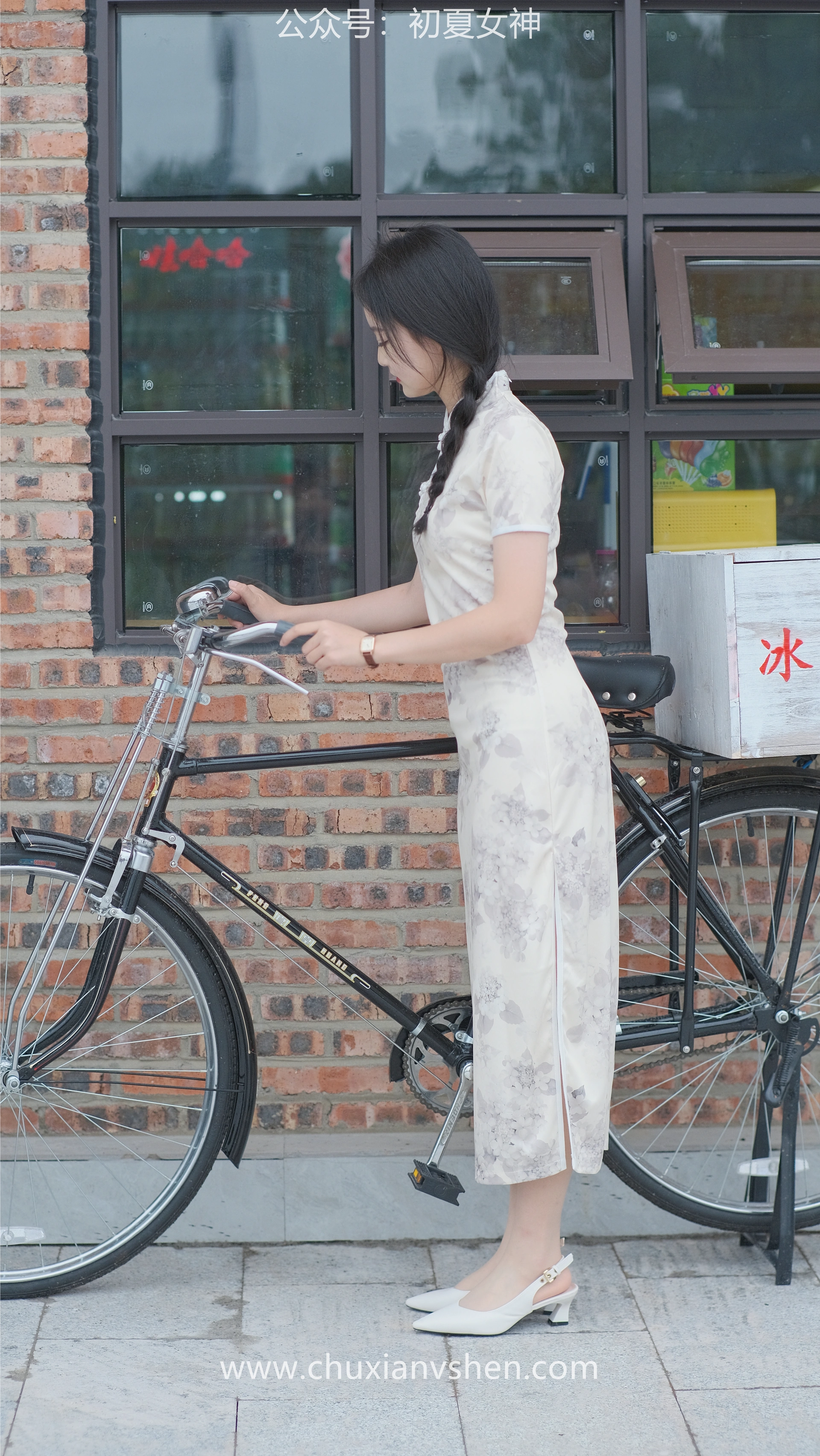 初夏女神 NO.049 双双 旗袍少女[203P+1V／6.58GB]