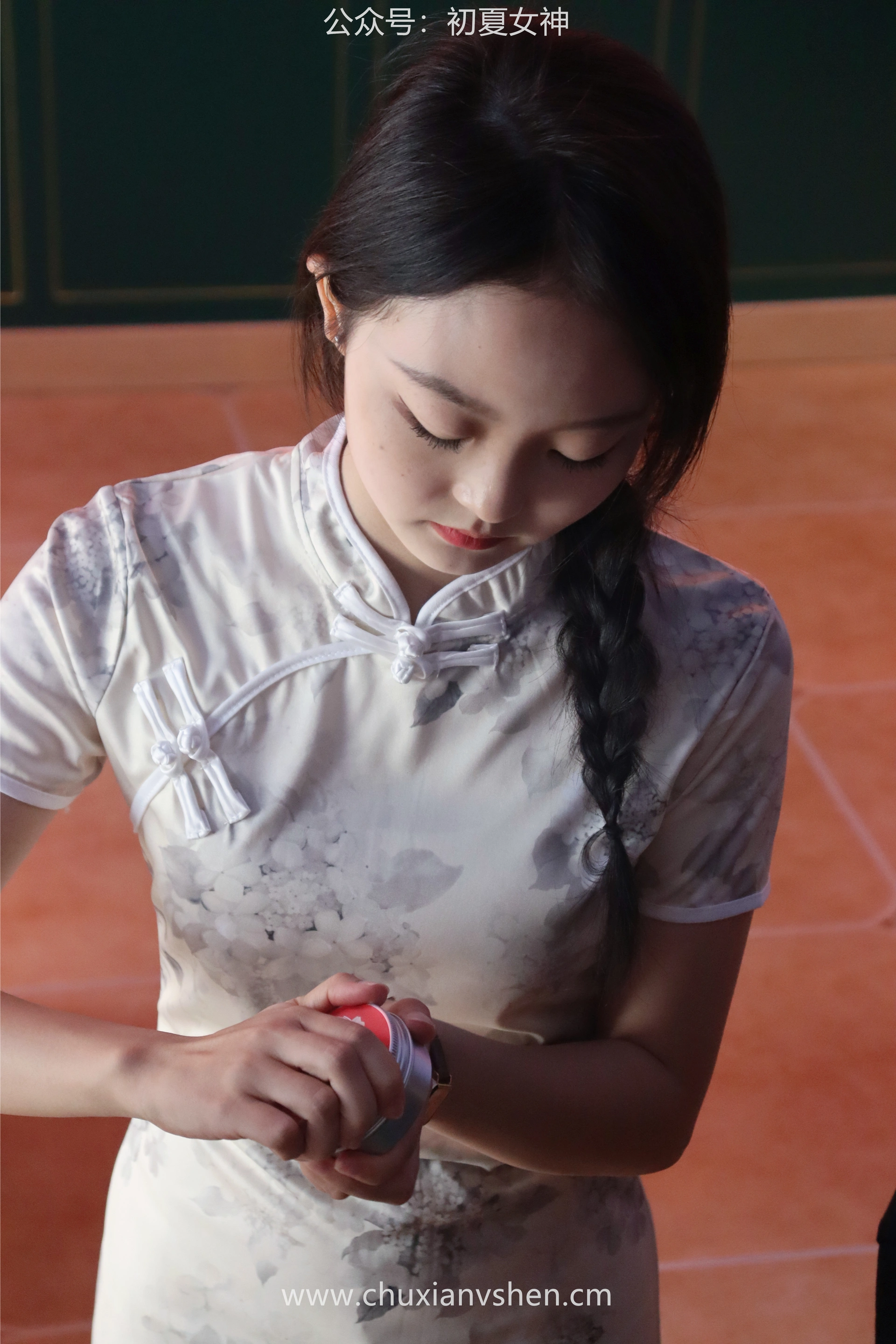 初夏女神 NO.049 双双 旗袍少女[203P+1V／6.58GB]