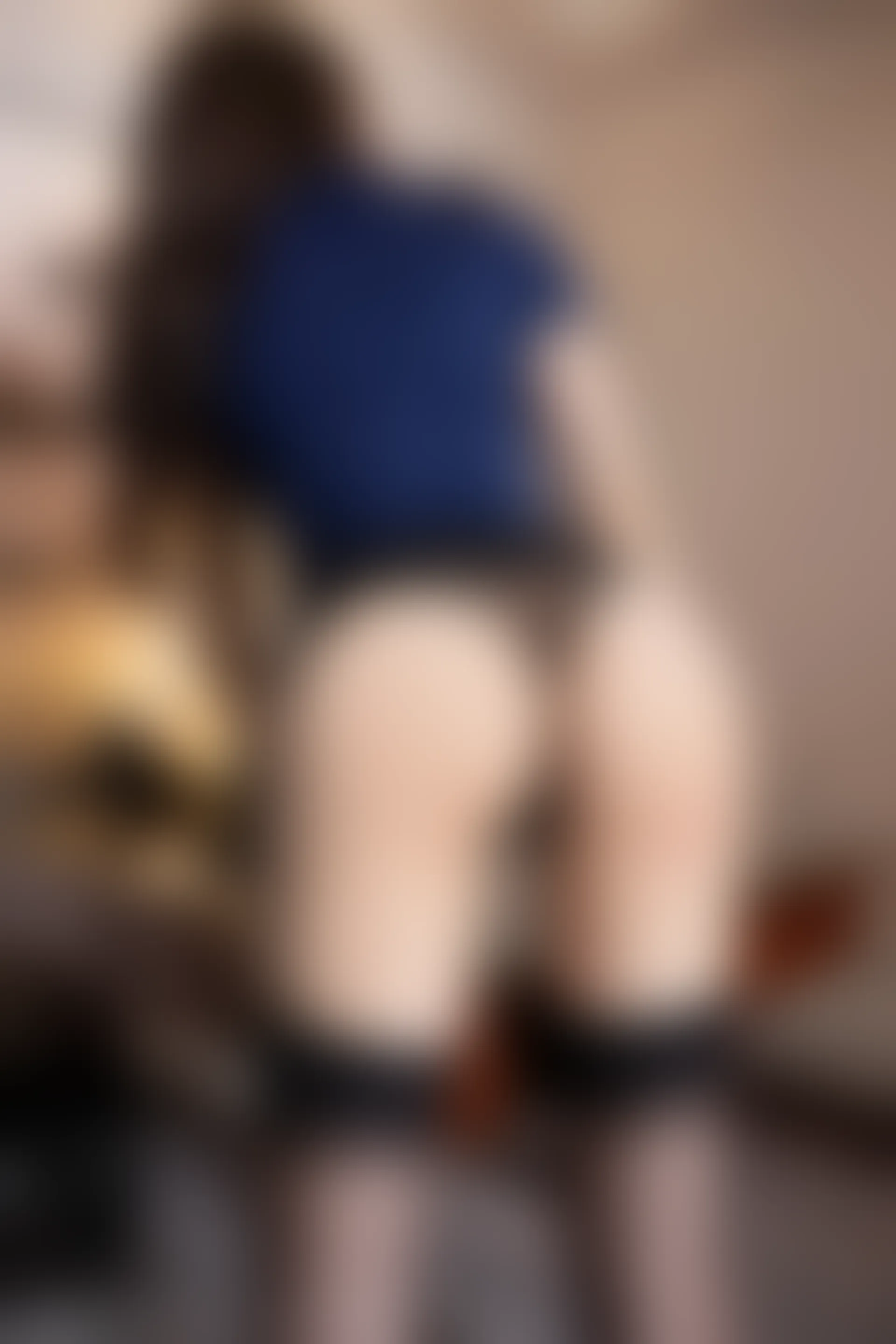 XiuRen秀人网 2022.02.25 No.4638 芝芝Booty 美腿黑丝[77+1P 765MB]
