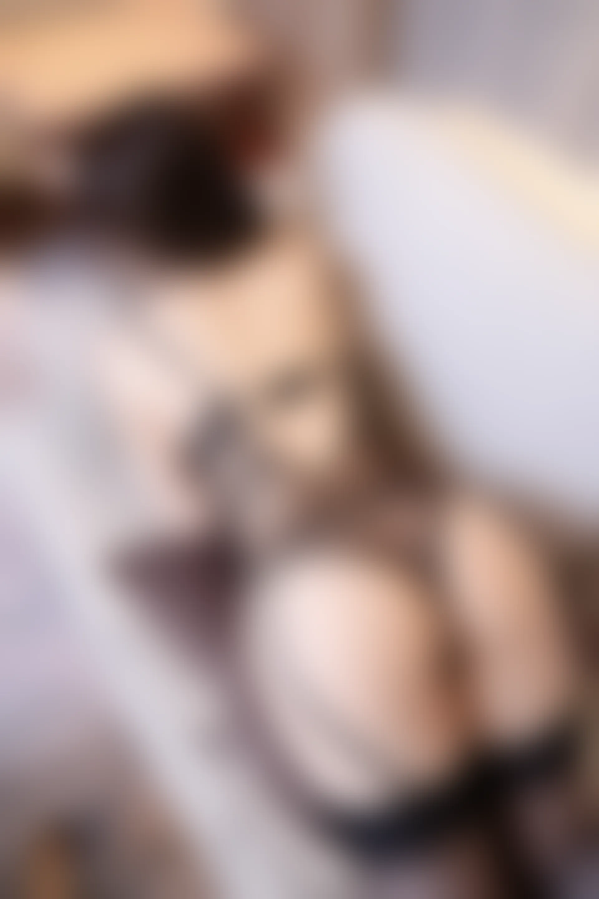 XiuRen秀人网 2022.02.25 No.4638 芝芝Booty 美腿黑丝[77+1P 765MB]