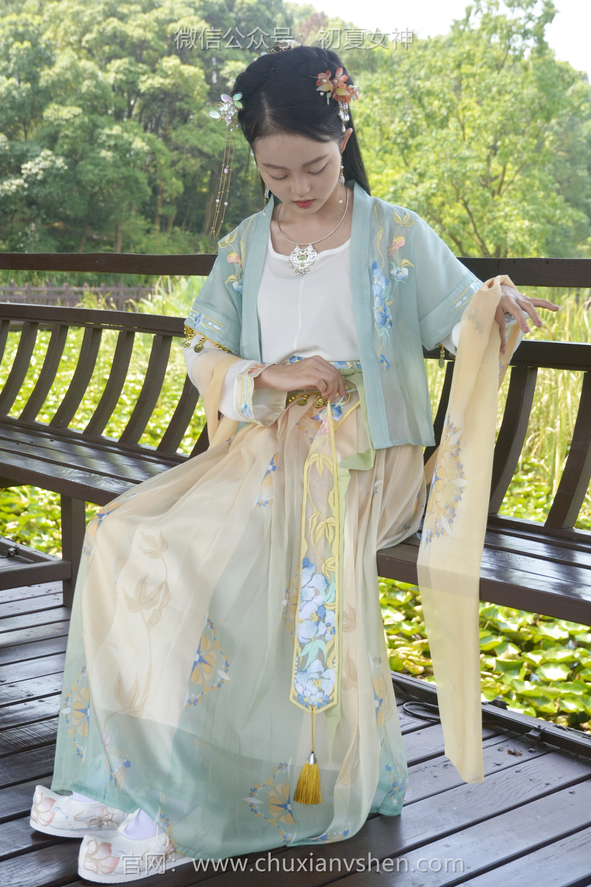 初夏女神 NO.088 双双 荷花仙子[140P+1V／6.32GB]