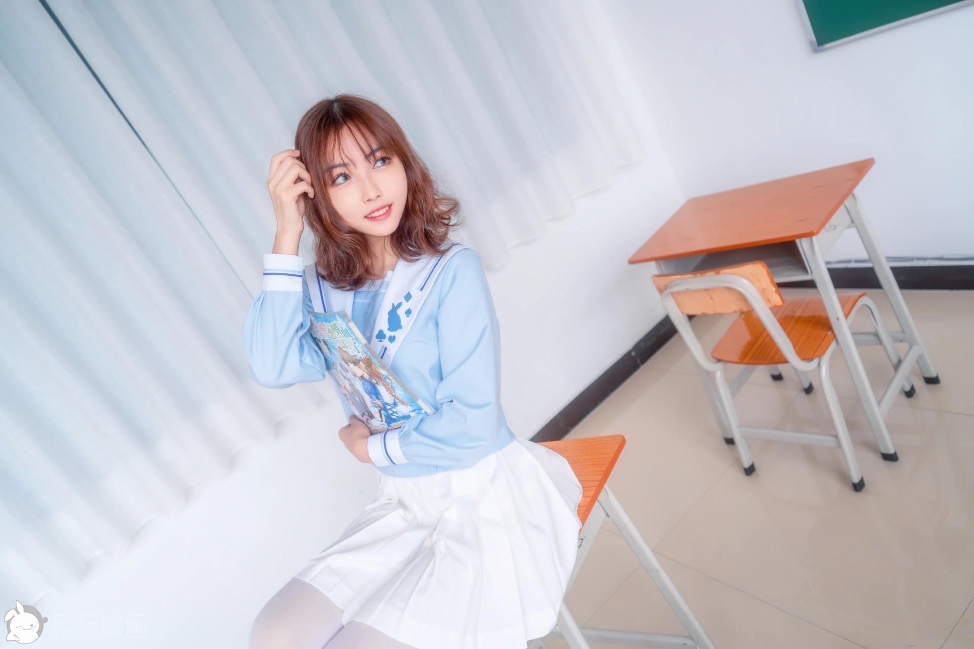 VOL.031 元气学姐 [43P-605MB]