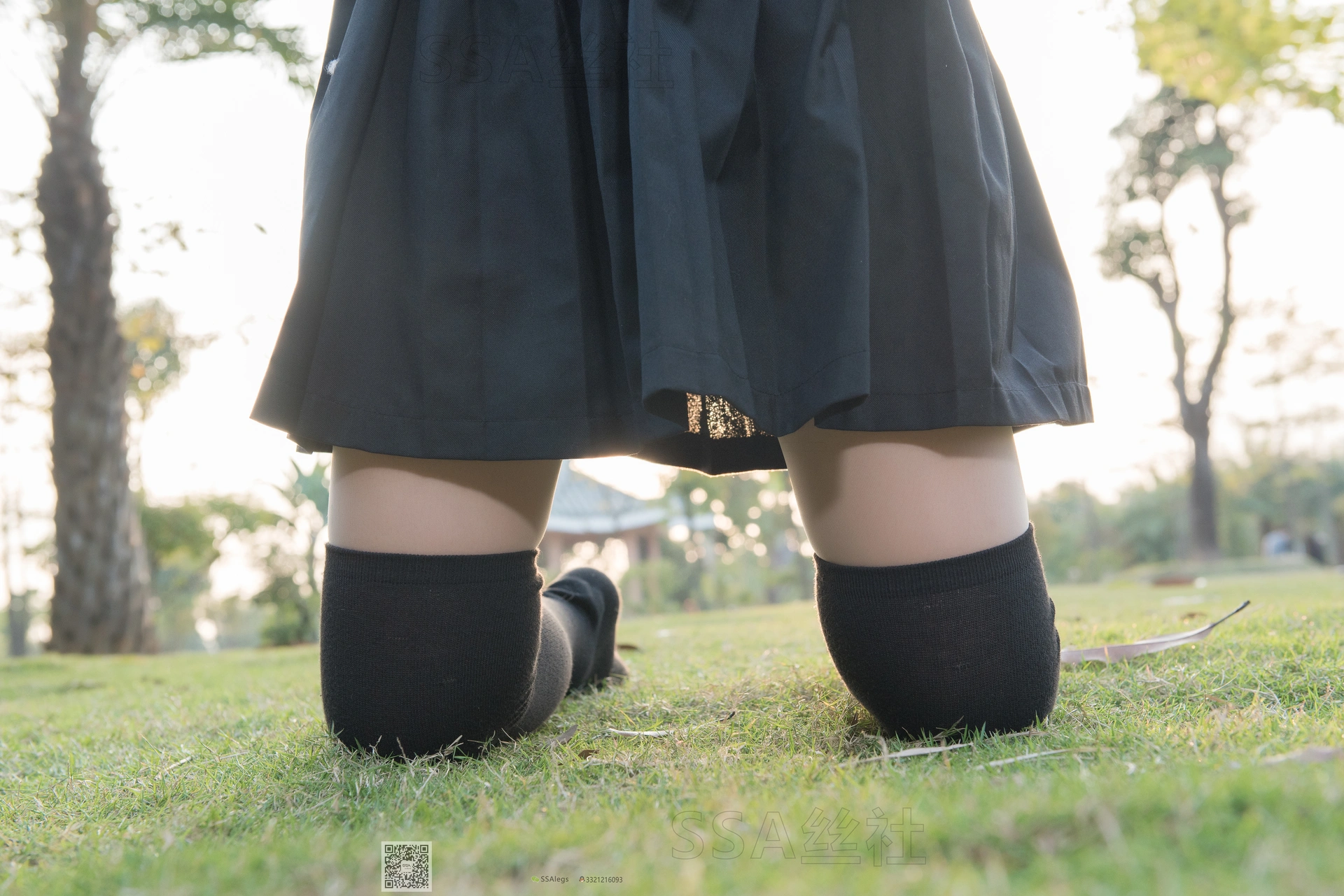 SSA丝社 超清写真 NO.060 君君 JK制服游公园[111P-2.00GB]
