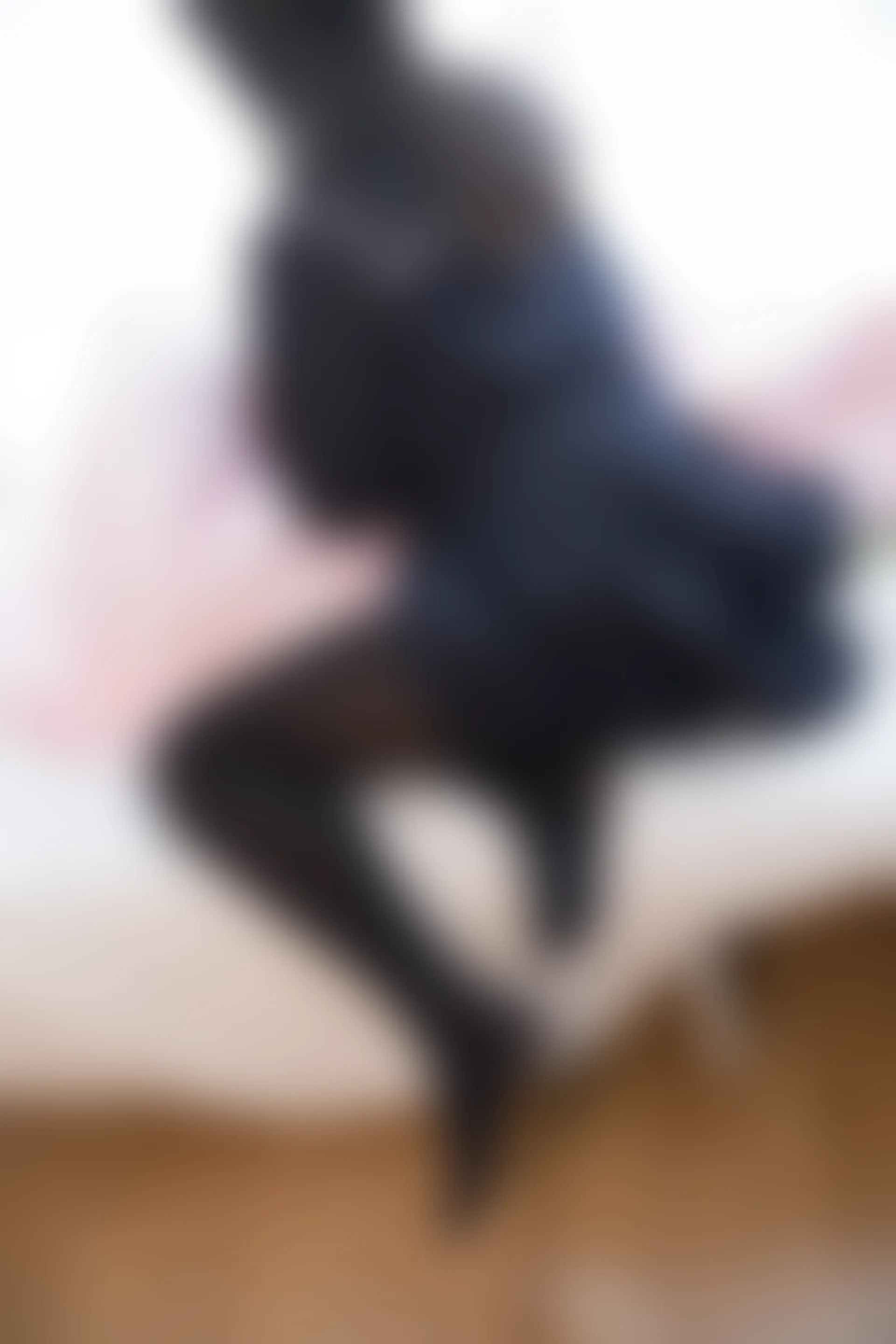 森萝财团 X-004 [127P1V-1.61G]美腿, 美足, 黑丝