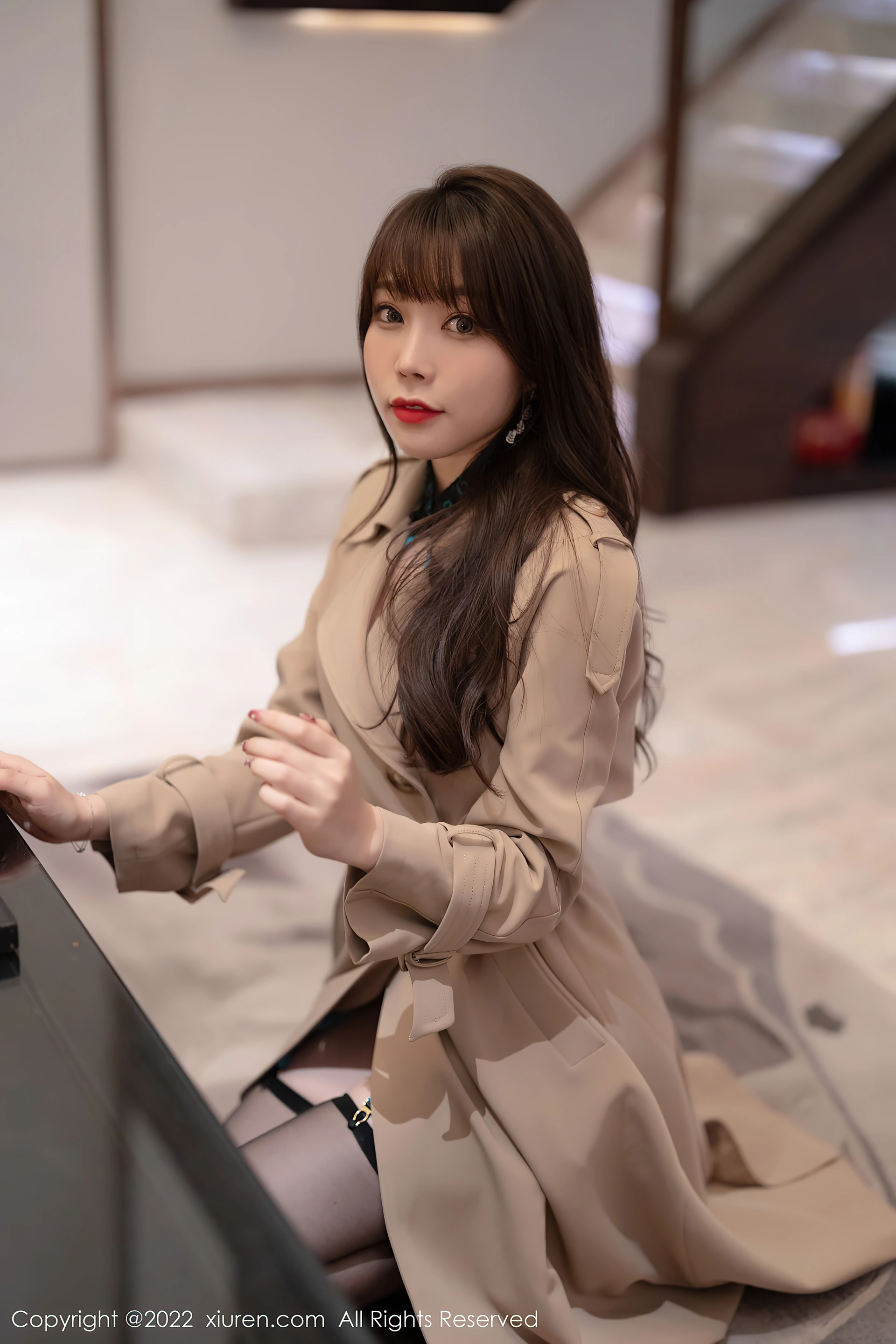 XiuRen秀人网 2022.01.30 No.4543 芝芝Booty 黑丝美腿[70+1P 584MB]