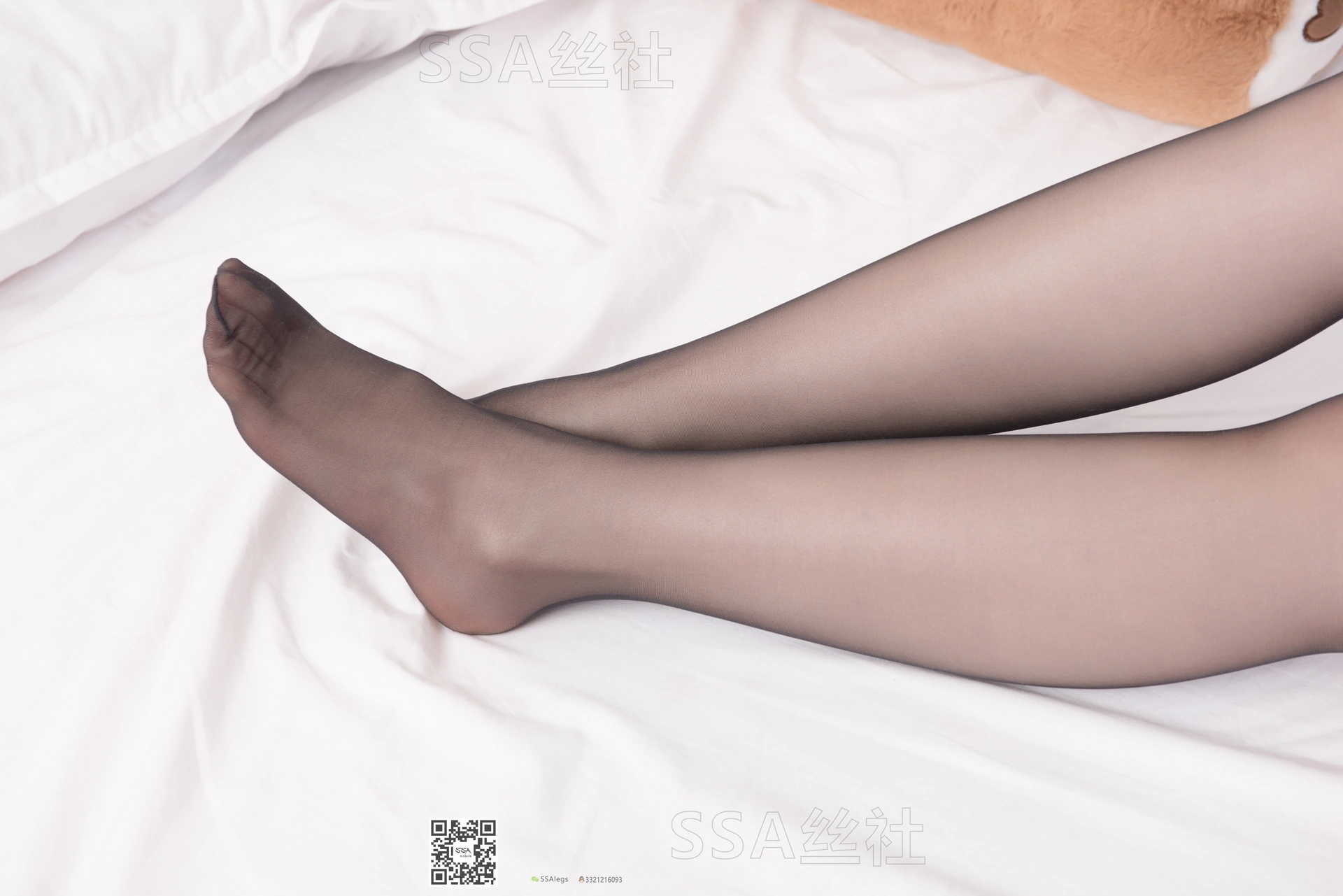 SSA丝社 超清写真 NO.093 雯雯 腿模雯雯的空姐制服show[153P-1.45GB]