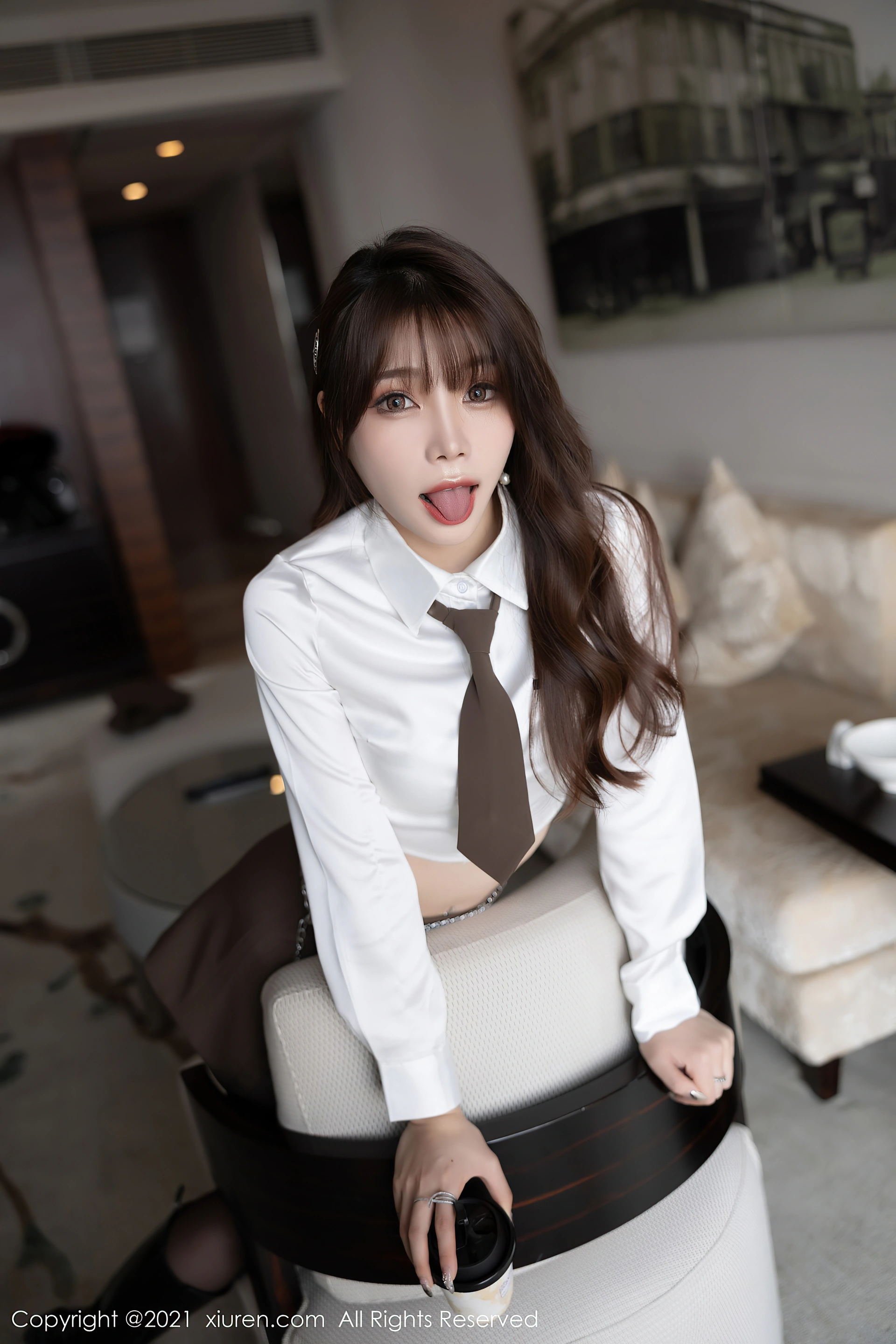 XiuRen秀人网 2021.12.03 No.4299 芝芝Booty 御姐美腿[90+1P 782MB]