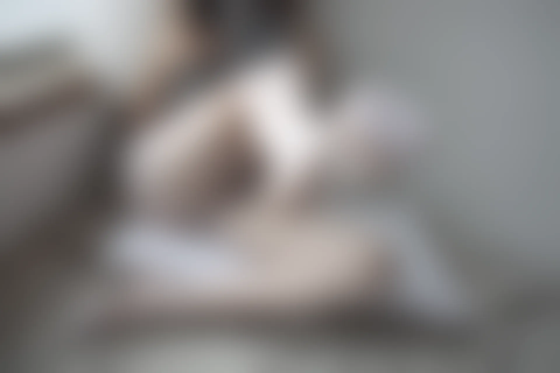 森萝财团 X-062 [100P1V-2.44G]森萝财团, 白丝, 美腿, 美足, 露背毛衣
