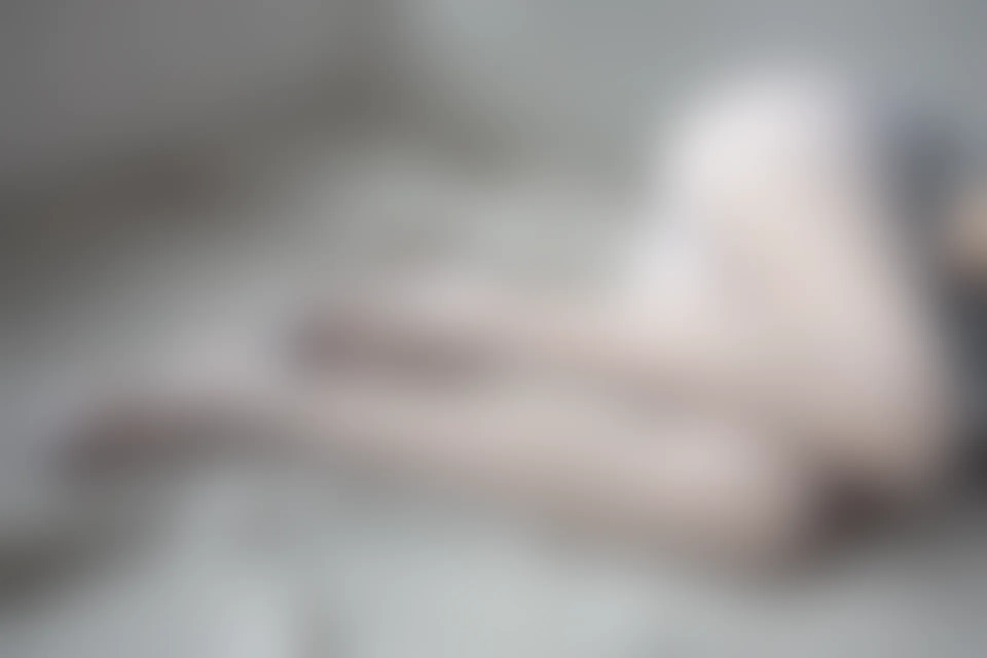 森萝财团 X-062 [100P1V-2.44G]森萝财团, 白丝, 美腿, 美足, 露背毛衣
