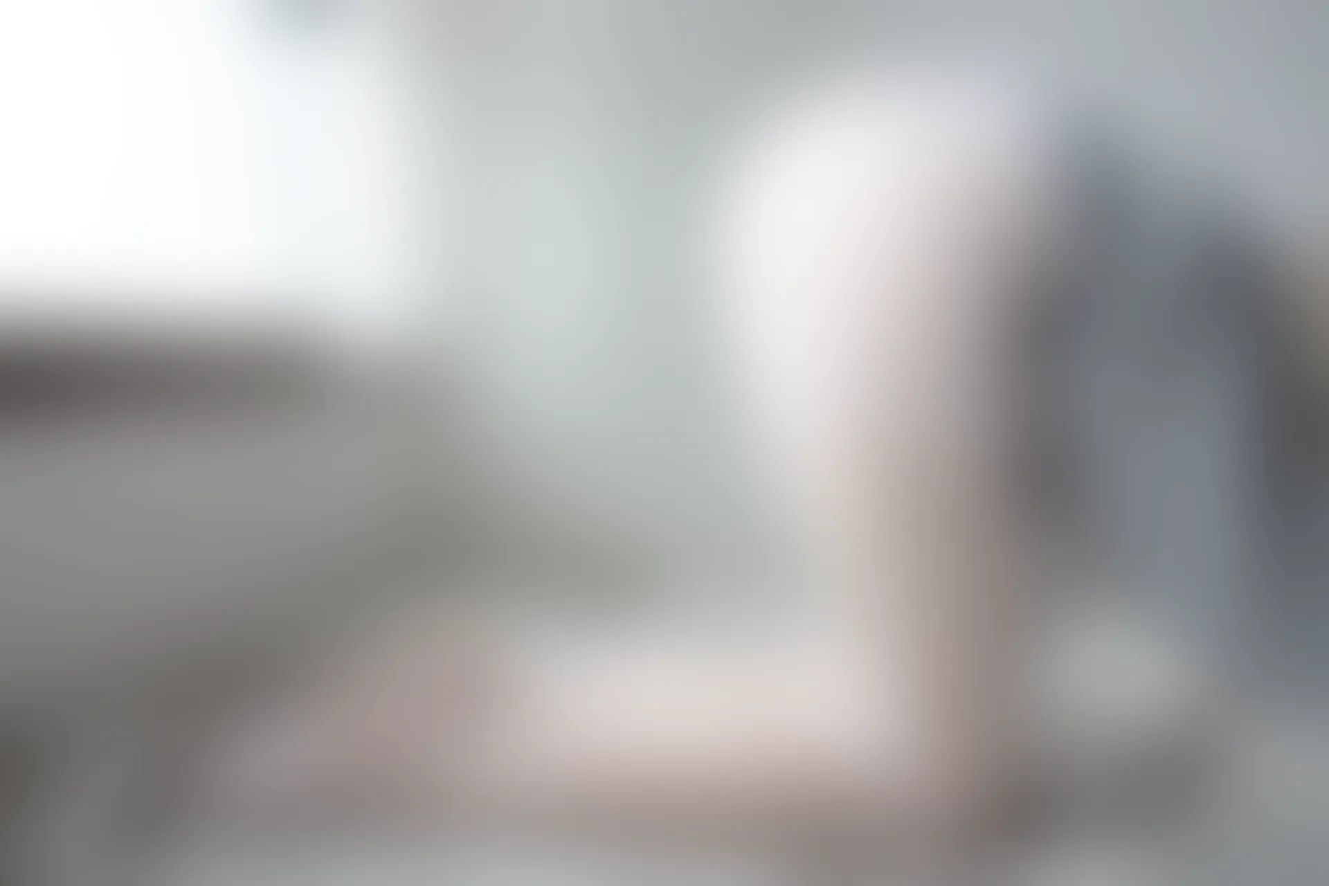 森萝财团 X-062 [100P1V-2.44G]森萝财团, 白丝, 美腿, 美足, 露背毛衣