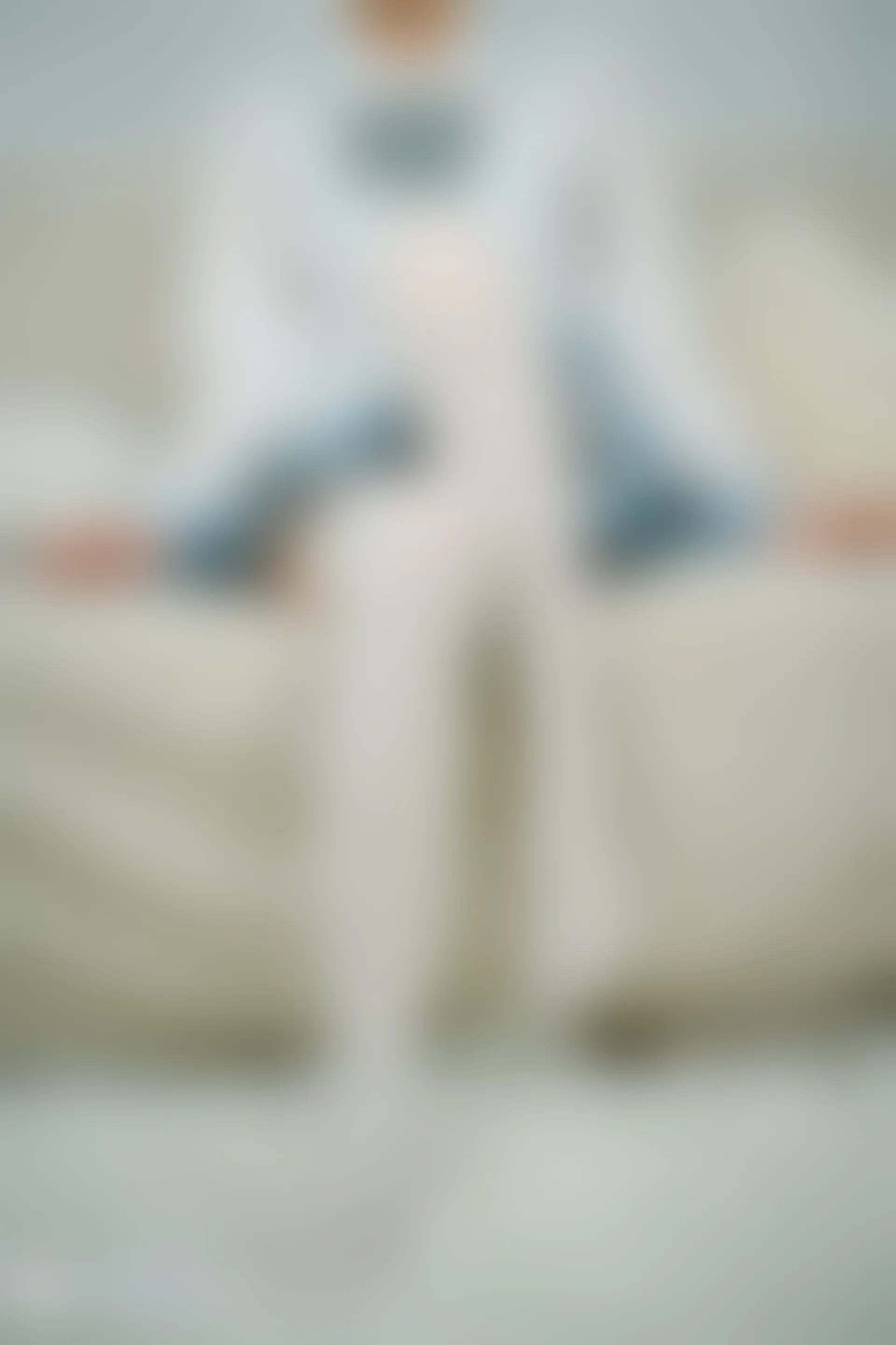 C00.005 邻家宅小妹 [40P-282MB]
