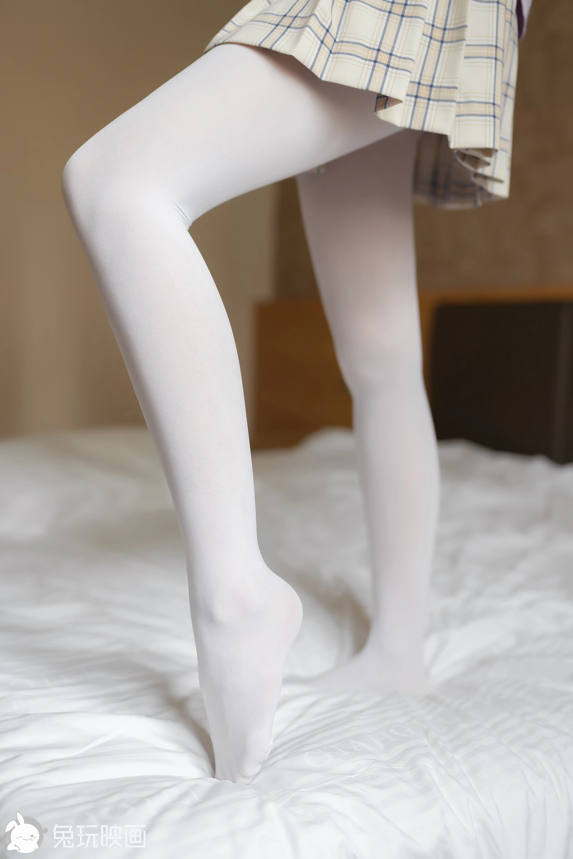 D57.005 妹妹的白丝袜 [40P-74MB]