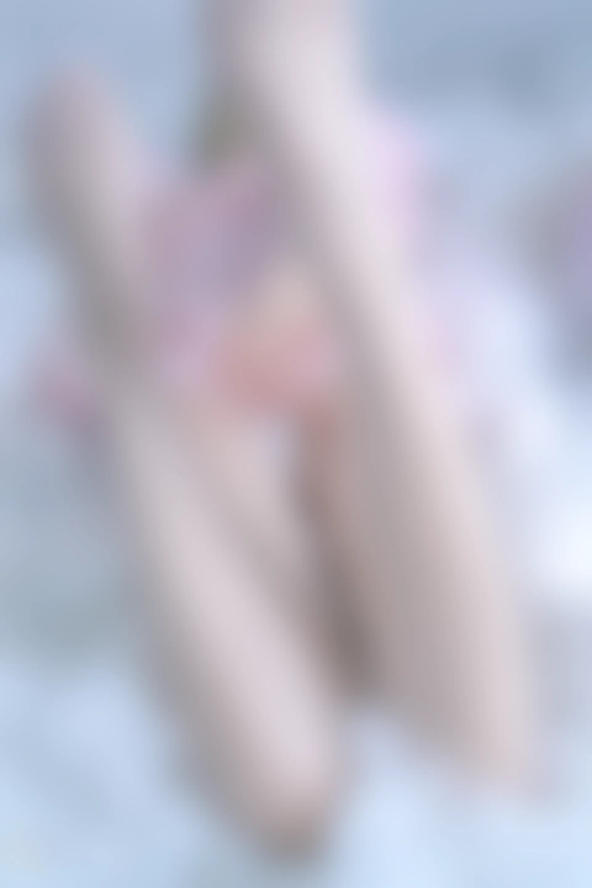 C01.004 粉红毛衣和白网袜 [48P-167MB]