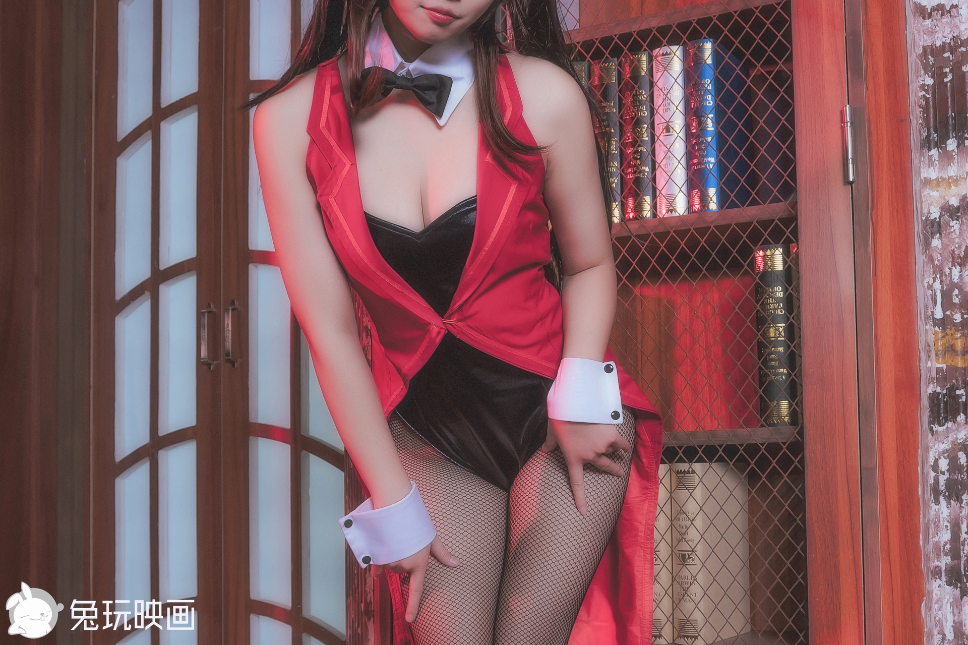 C36.003 狂三兔女郎 [40P-561MB]