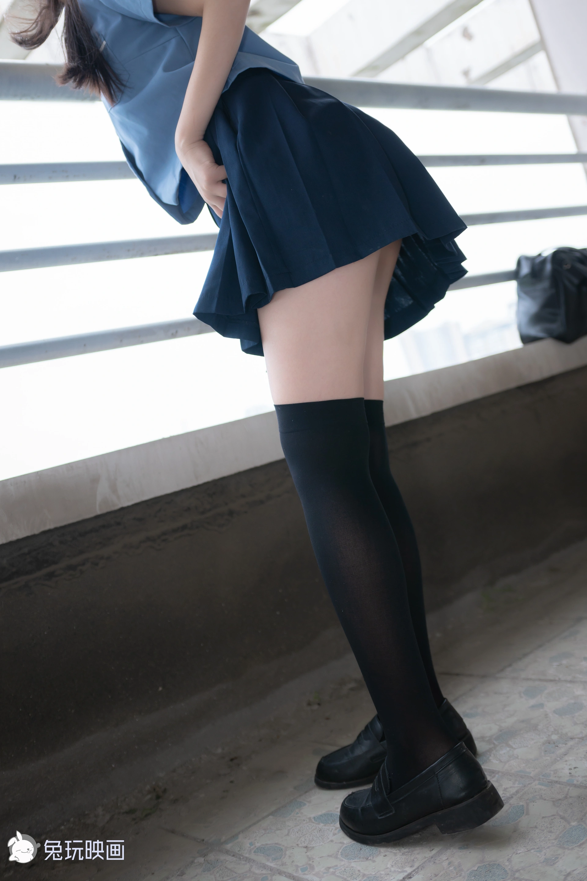 C12.007 小黄帽女孩 [49P-376MB]