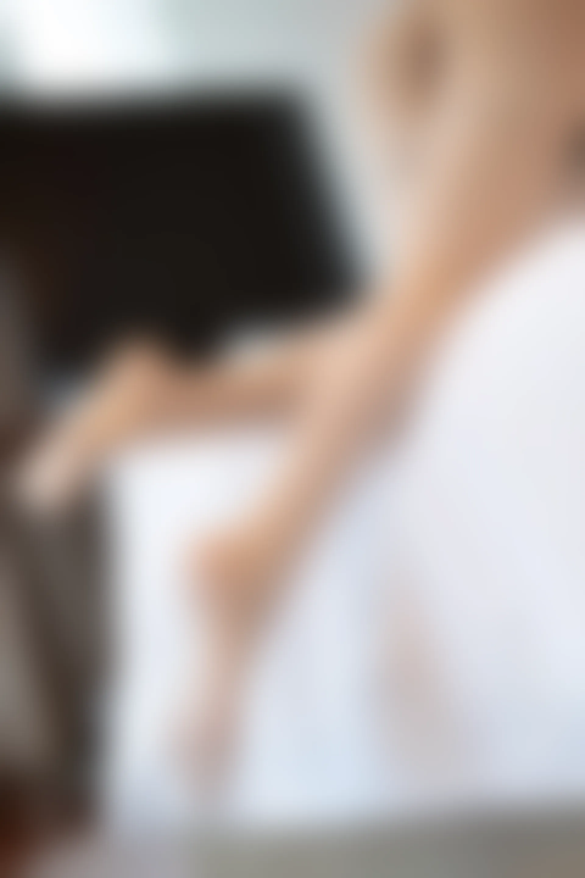XiuRen秀人网 2022.03.25 No.4777 芝芝Booty 美腿丝袜[78+1P 638MB]
