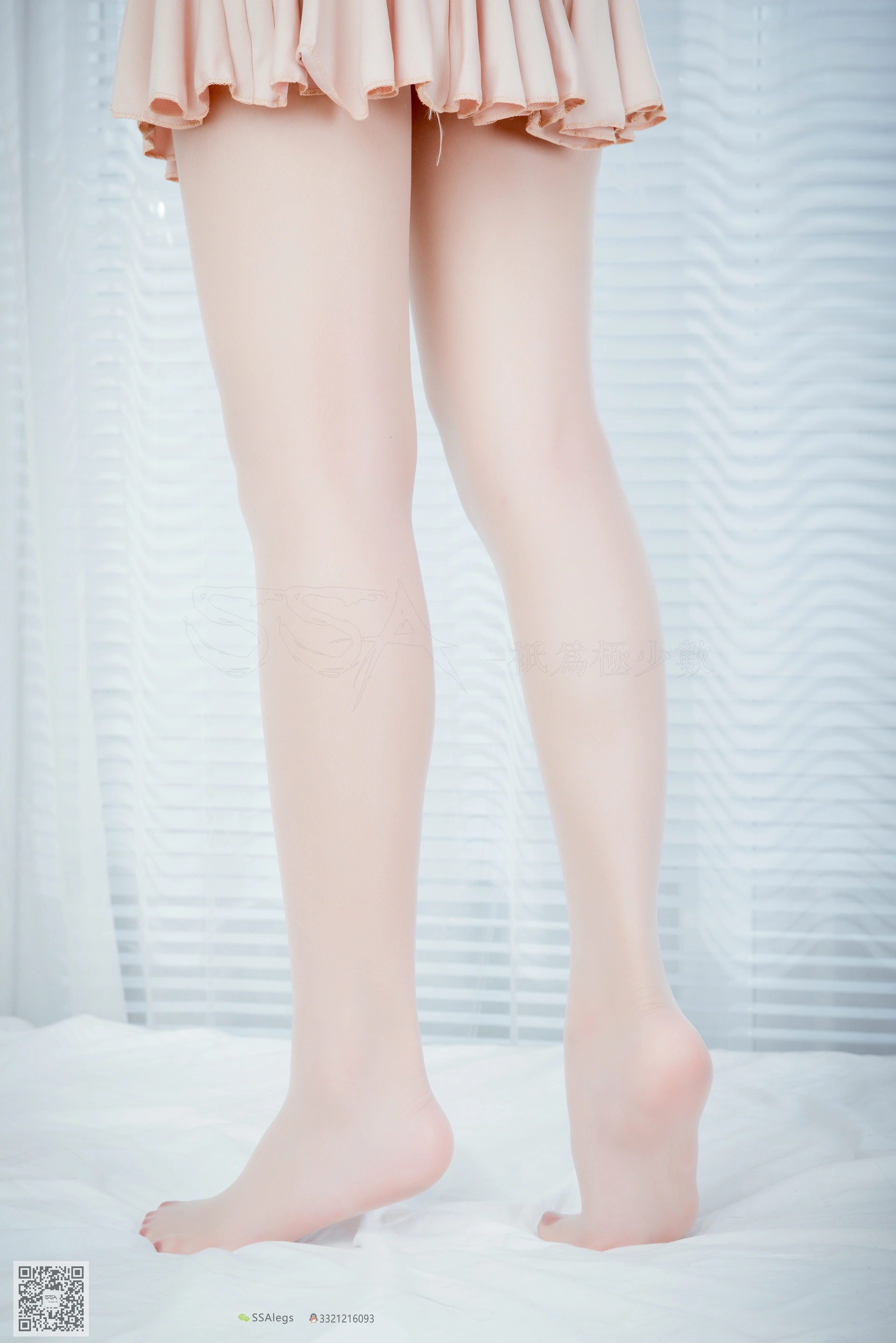 SSA丝社 超清写真 NO.038 大大 开档肉色丝袜[99P-910MB]
