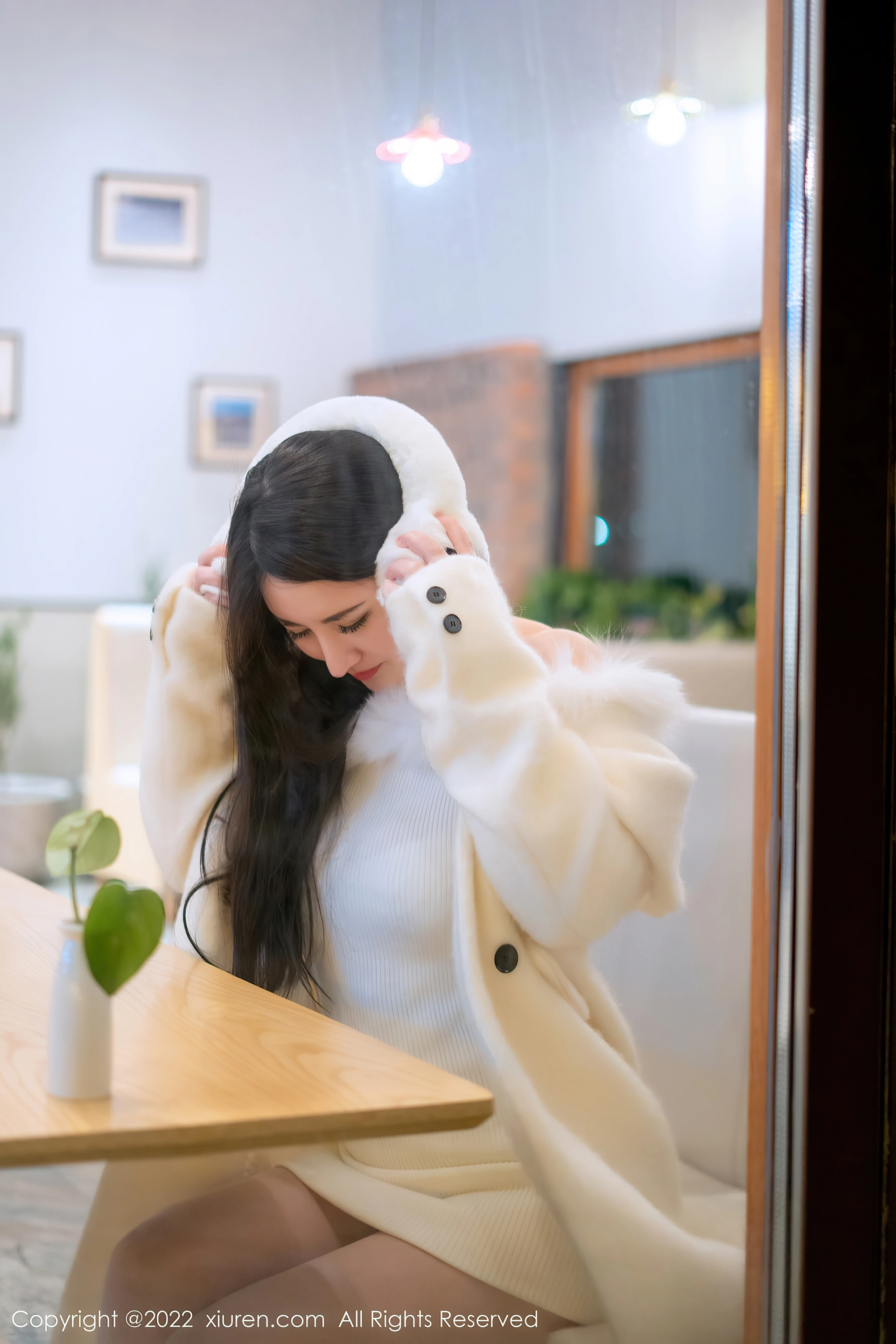 XiuRen秀人网 2022.02.14 No.4578 诗诗kiki 雪地美腿[58+1P 510MB]