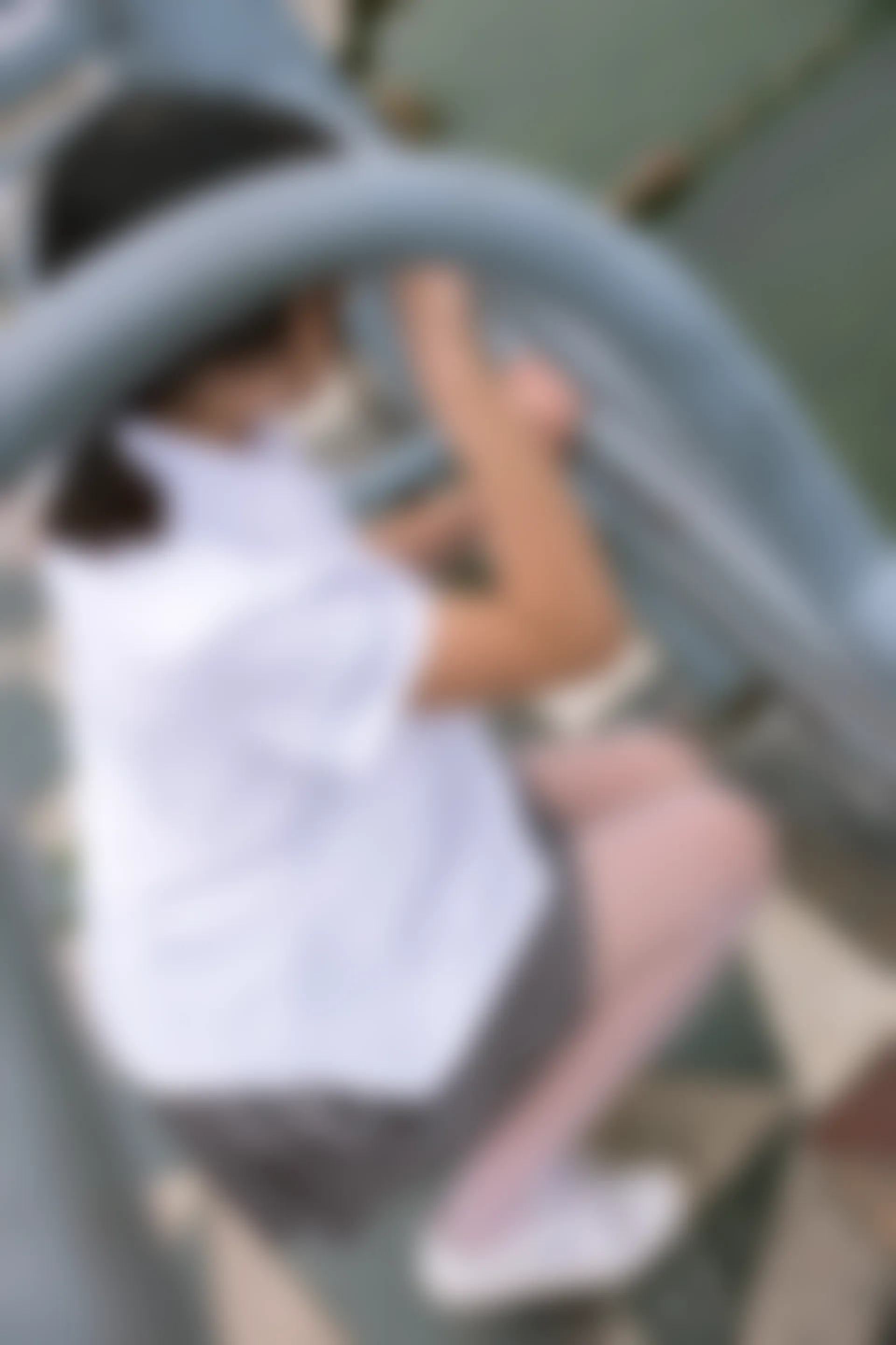 森萝财团 BETA-014 [85P-942M]学生装, 白丝, 美腿